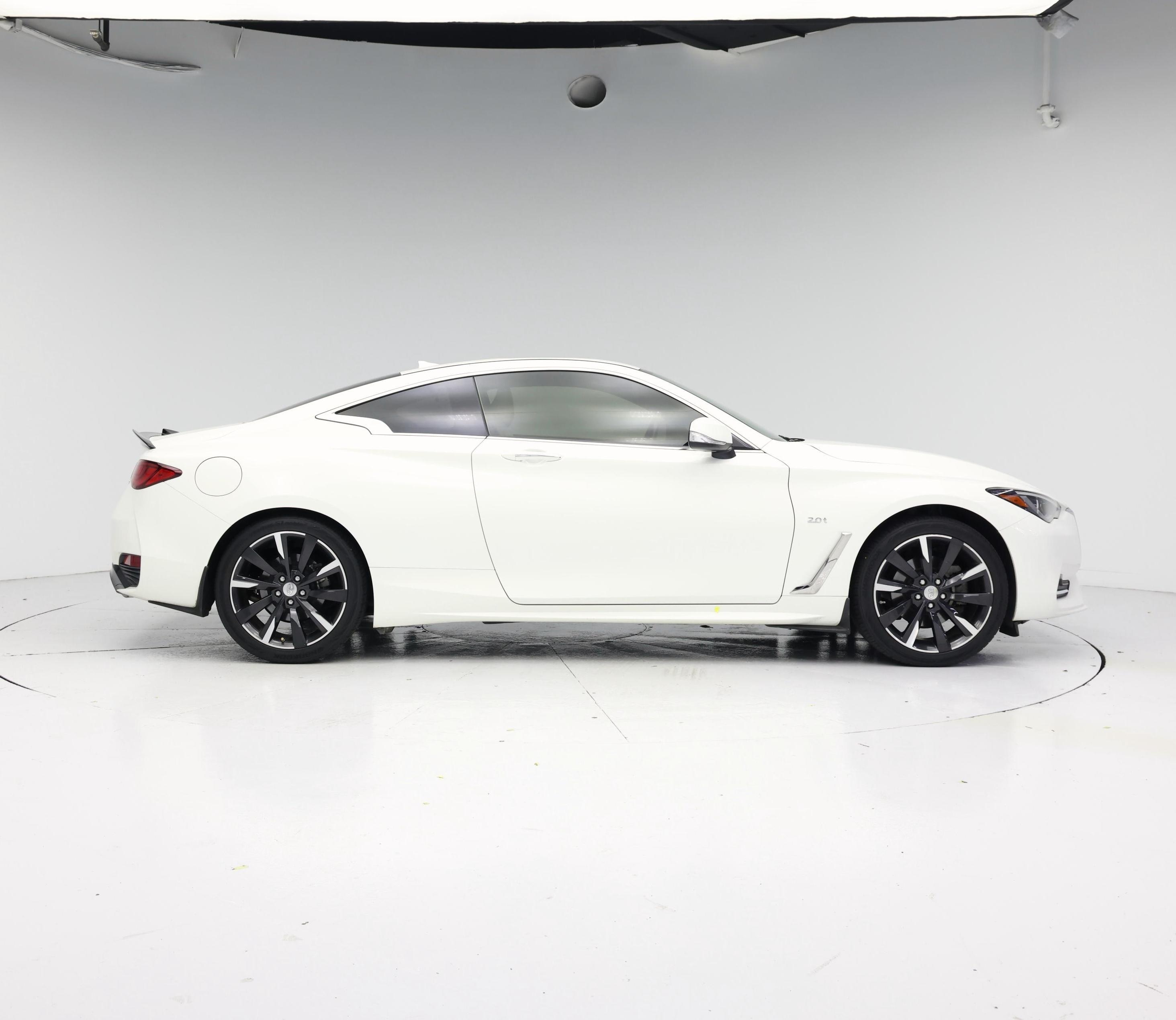 Thumbnail: 2017 INFINITI Q60 - 7
