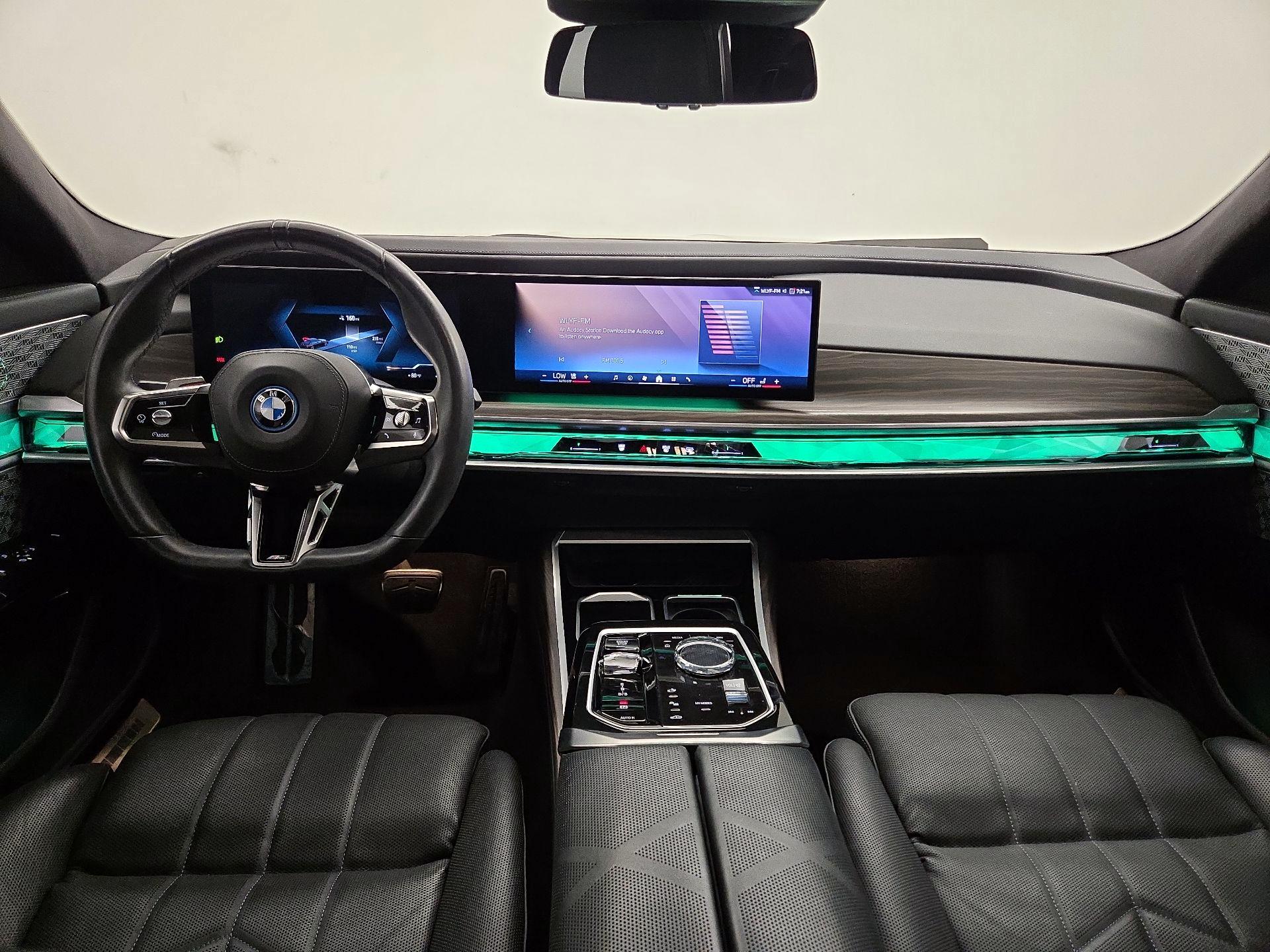 Thumbnail: 2023 BMW i7 - 9