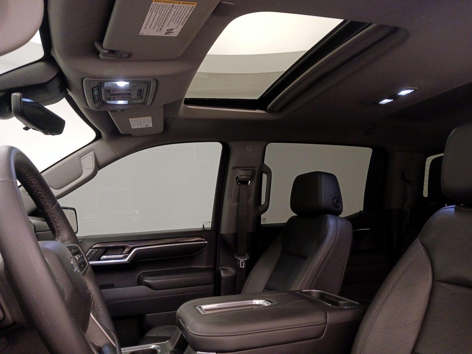 Sunroof(s) & Overhead Airbags