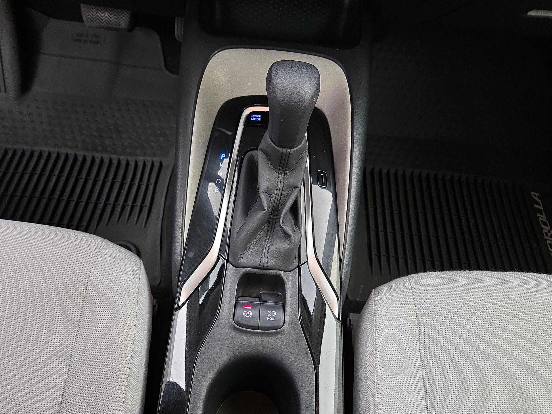Thumbnail: 2021 Toyota Corolla - 17