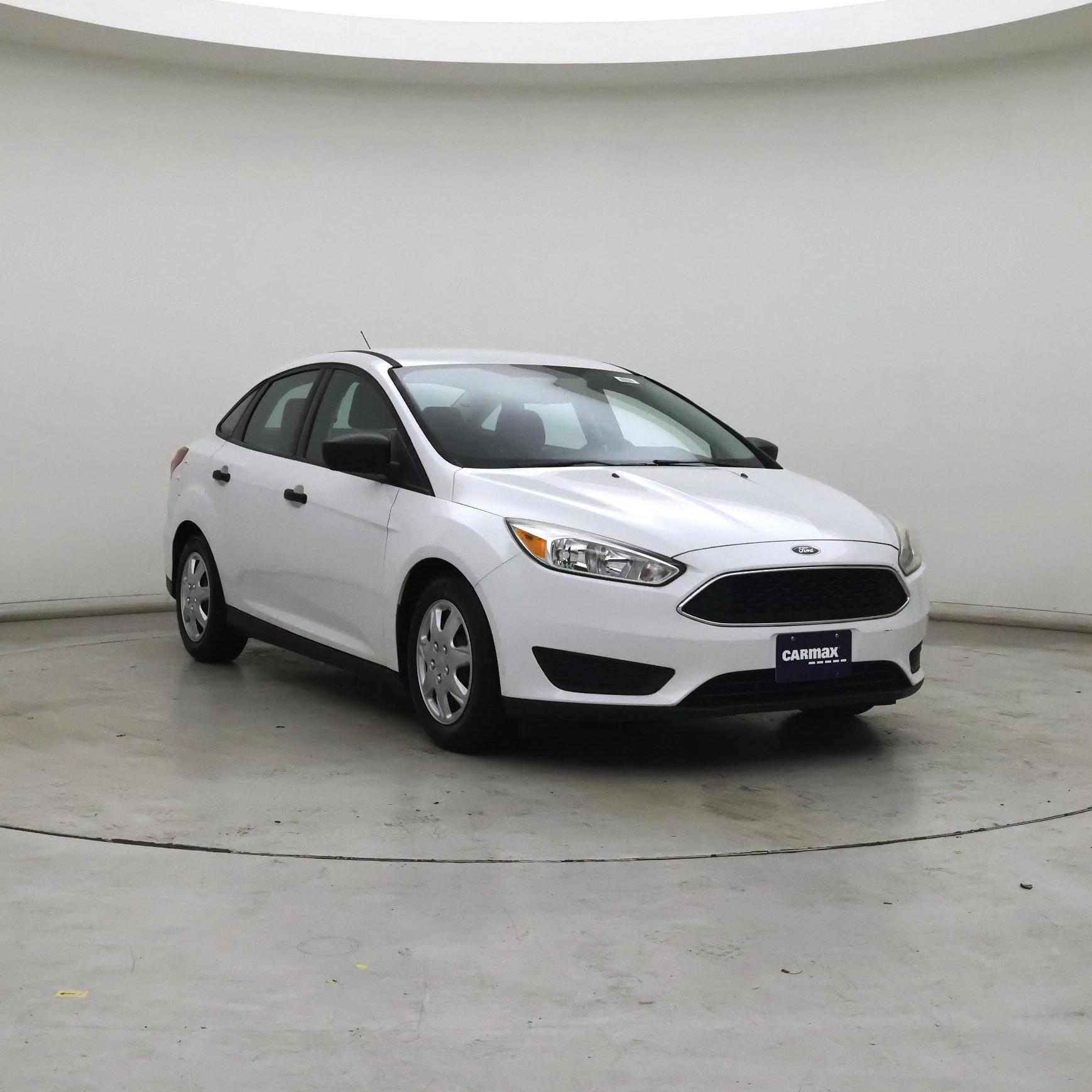 White 2015 Ford Focus Sedan Front-Wheel Drive Automatic