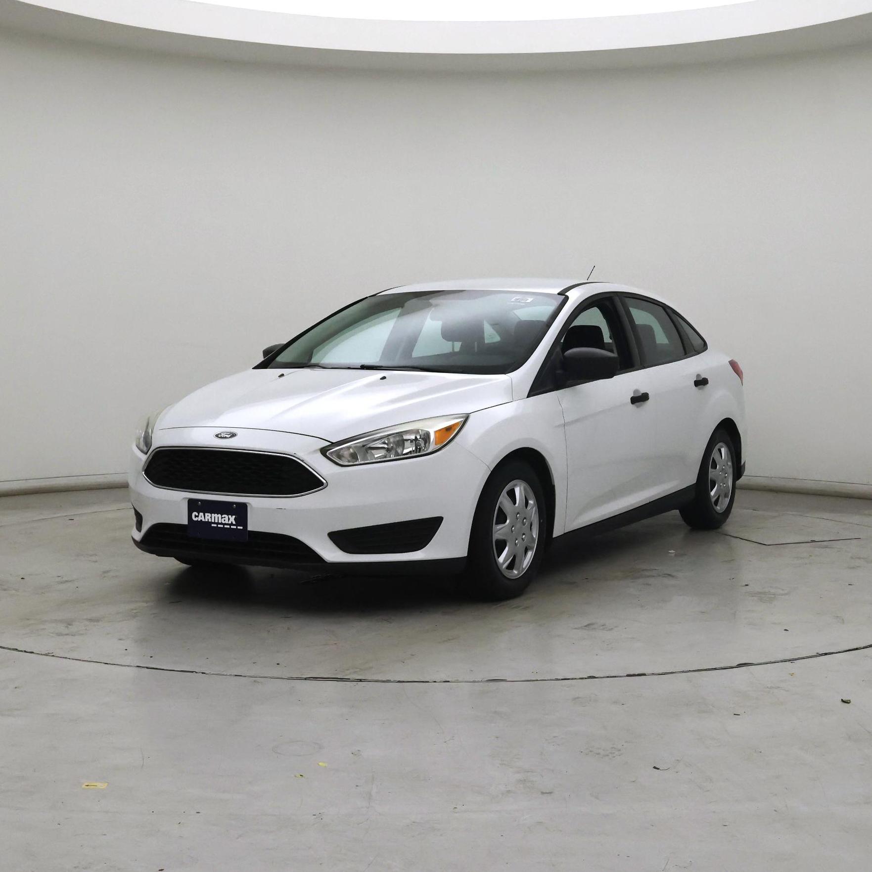 Thumbnail: 2015 Ford Focus - 4
