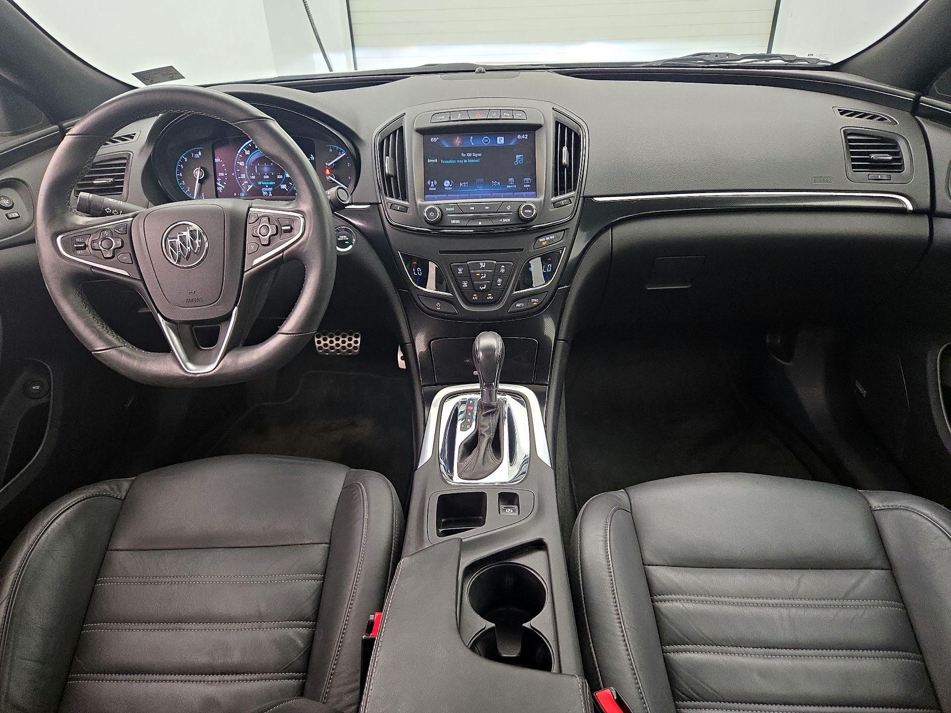 Thumbnail: 2016 Buick Regal - 9