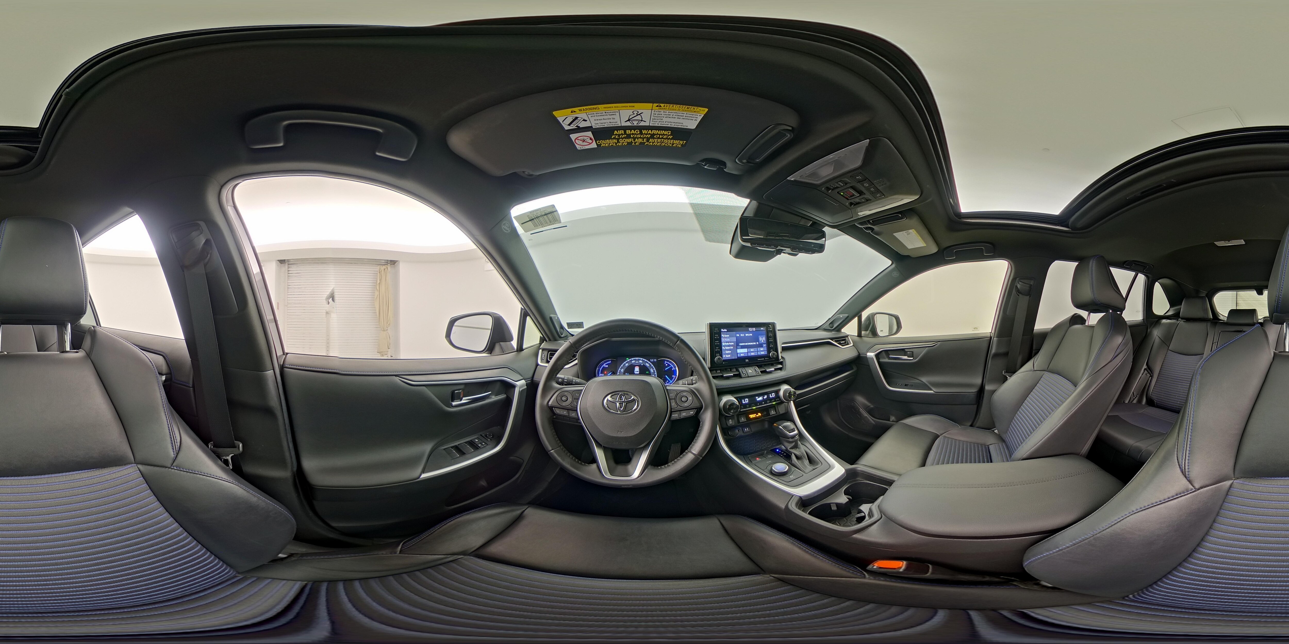 2019 Toyota RAV4 XSE - Photo 28