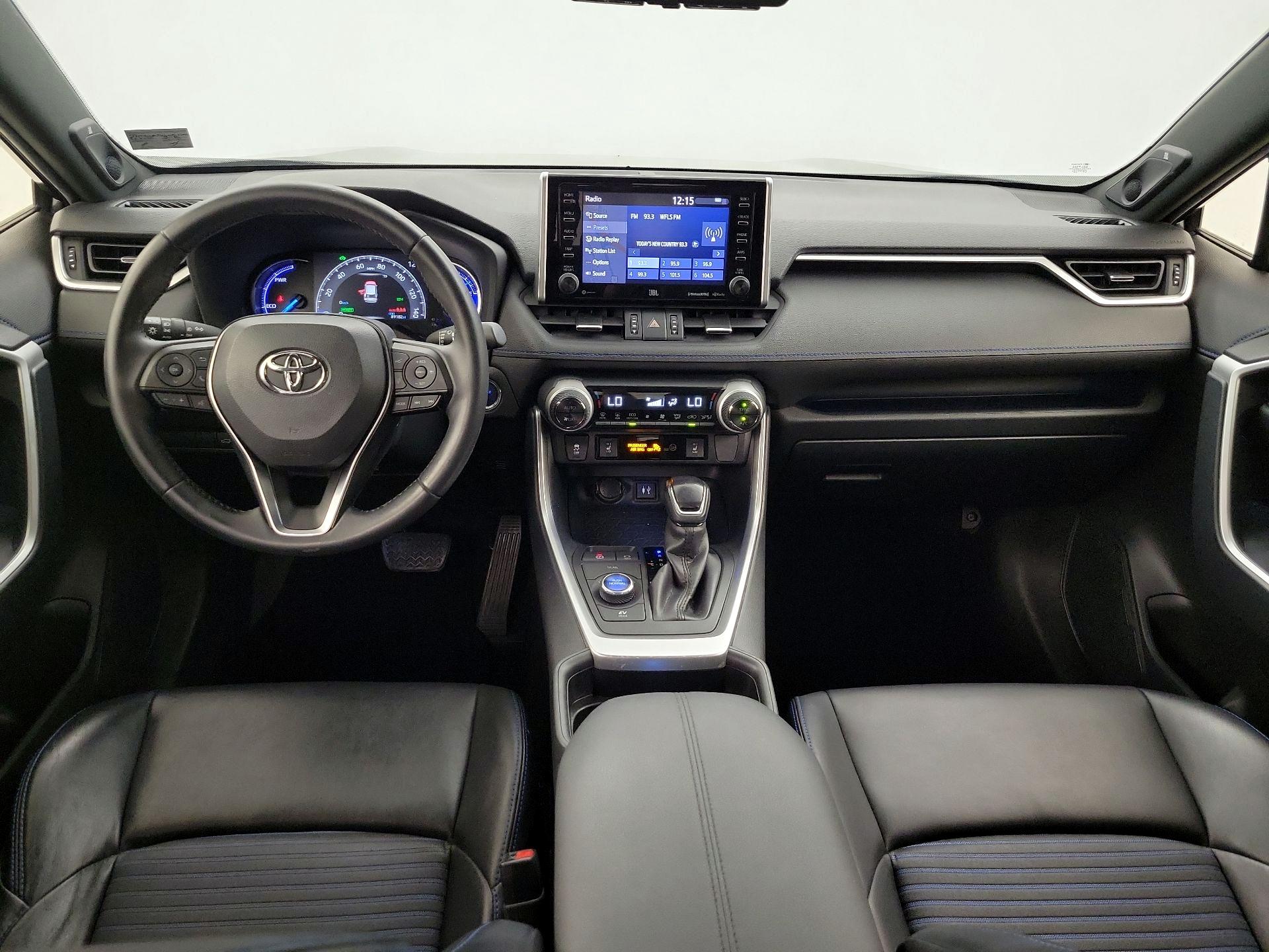 Thumbnail: 2019 Toyota RAV4 - 9