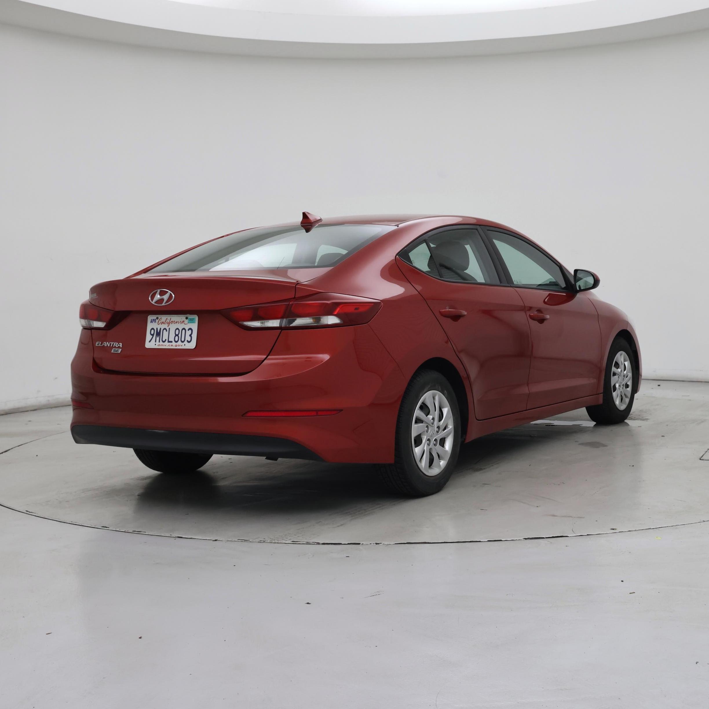 Thumbnail: 2017 Hyundai Elantra - 8