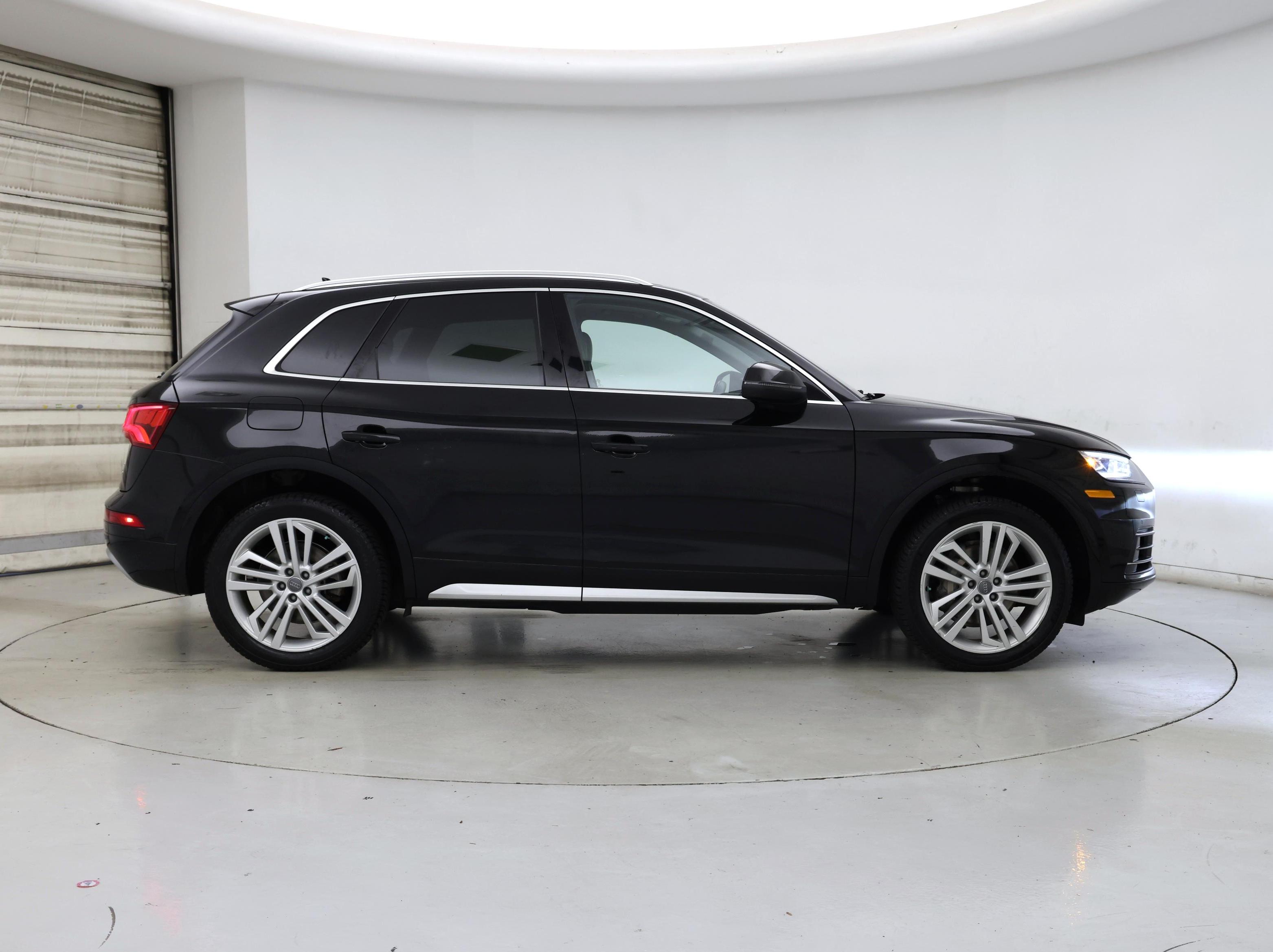 Thumbnail: 2018 Audi Q5 - 7