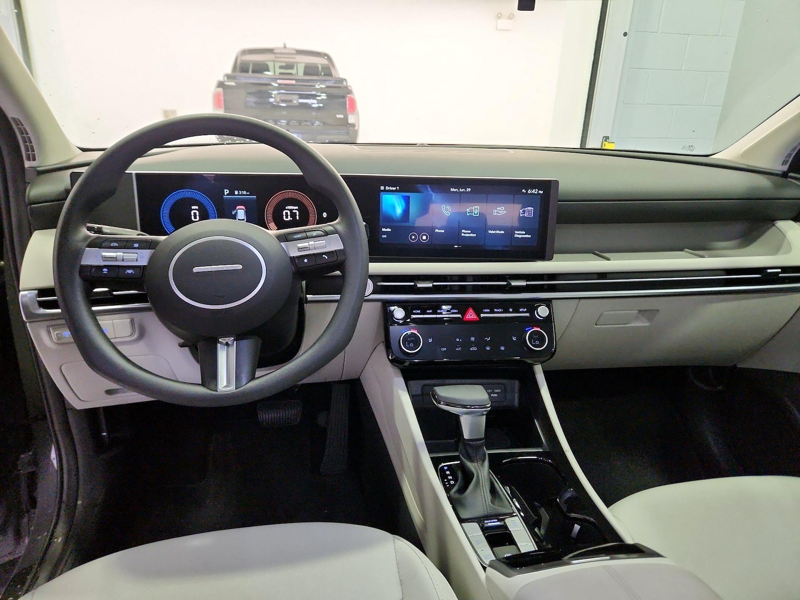 2025 Hyundai Tucson SEL - Photo 10