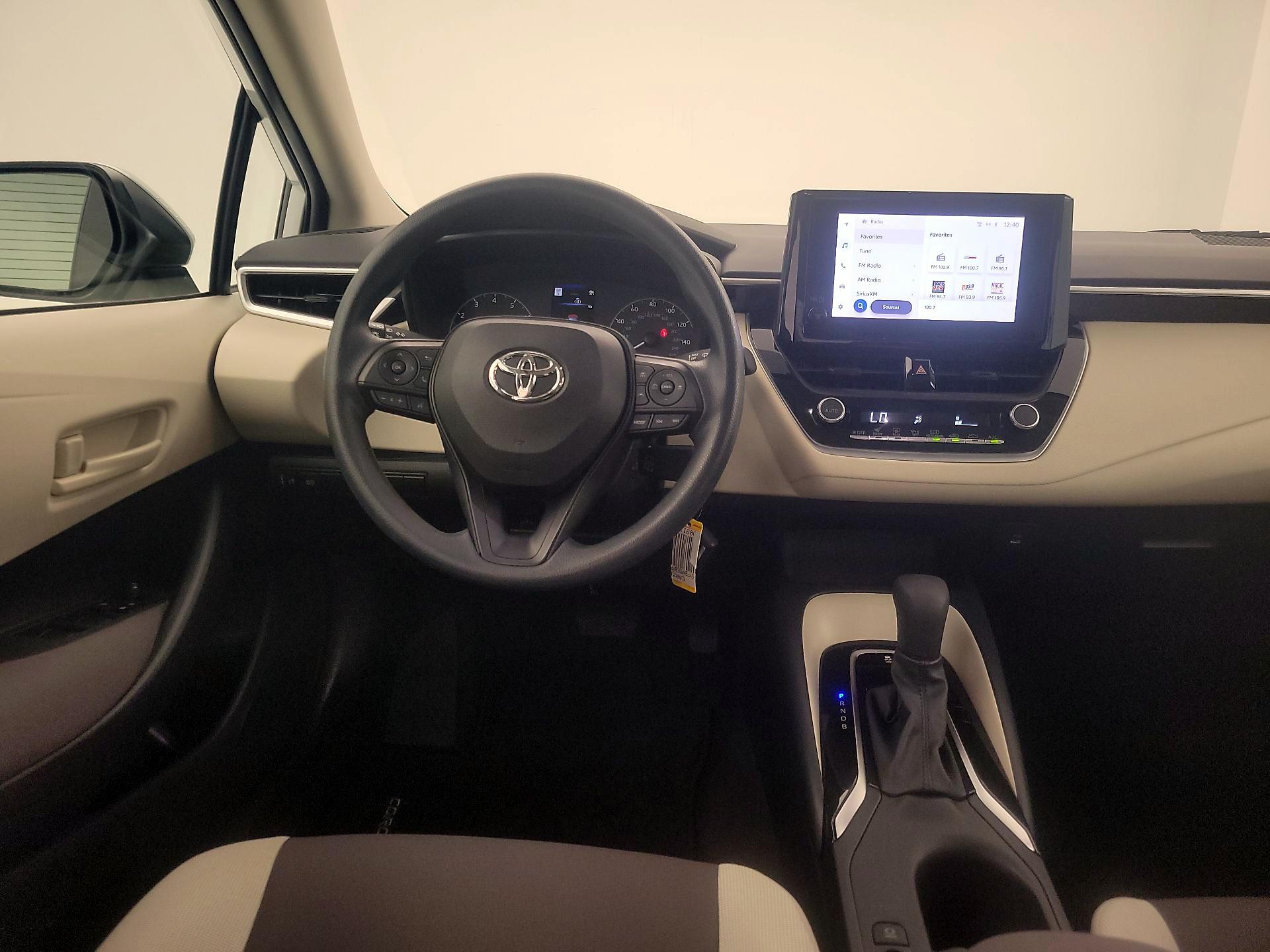 Thumbnail: 2023 Toyota Corolla - 10