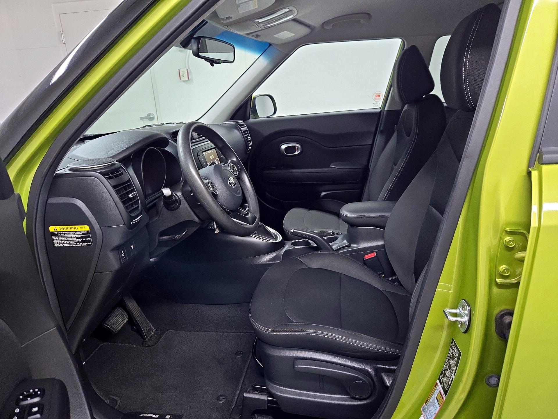 Thumbnail: 2018 Kia Soul - 11