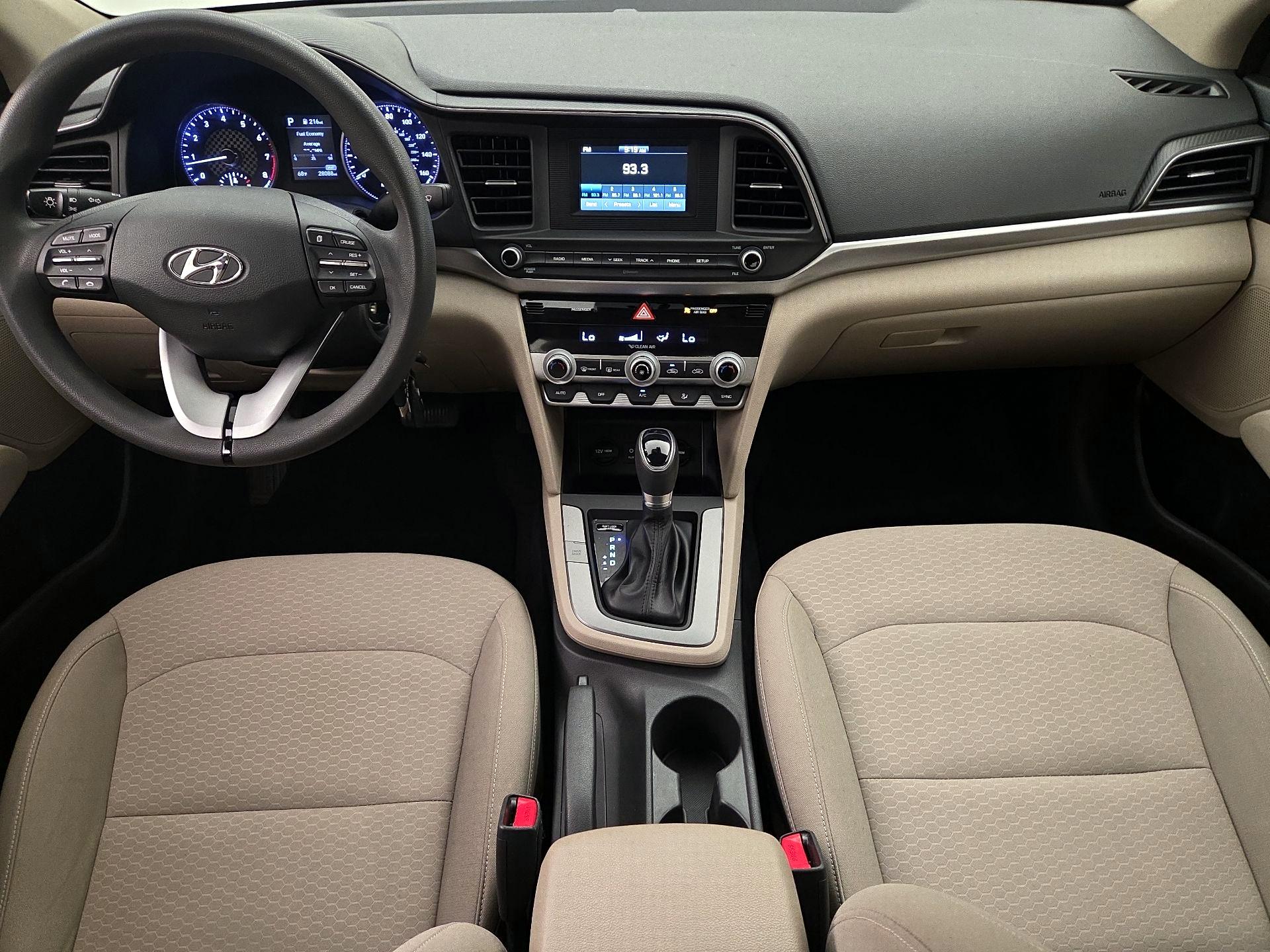 Thumbnail: 2020 Hyundai Elantra - 9
