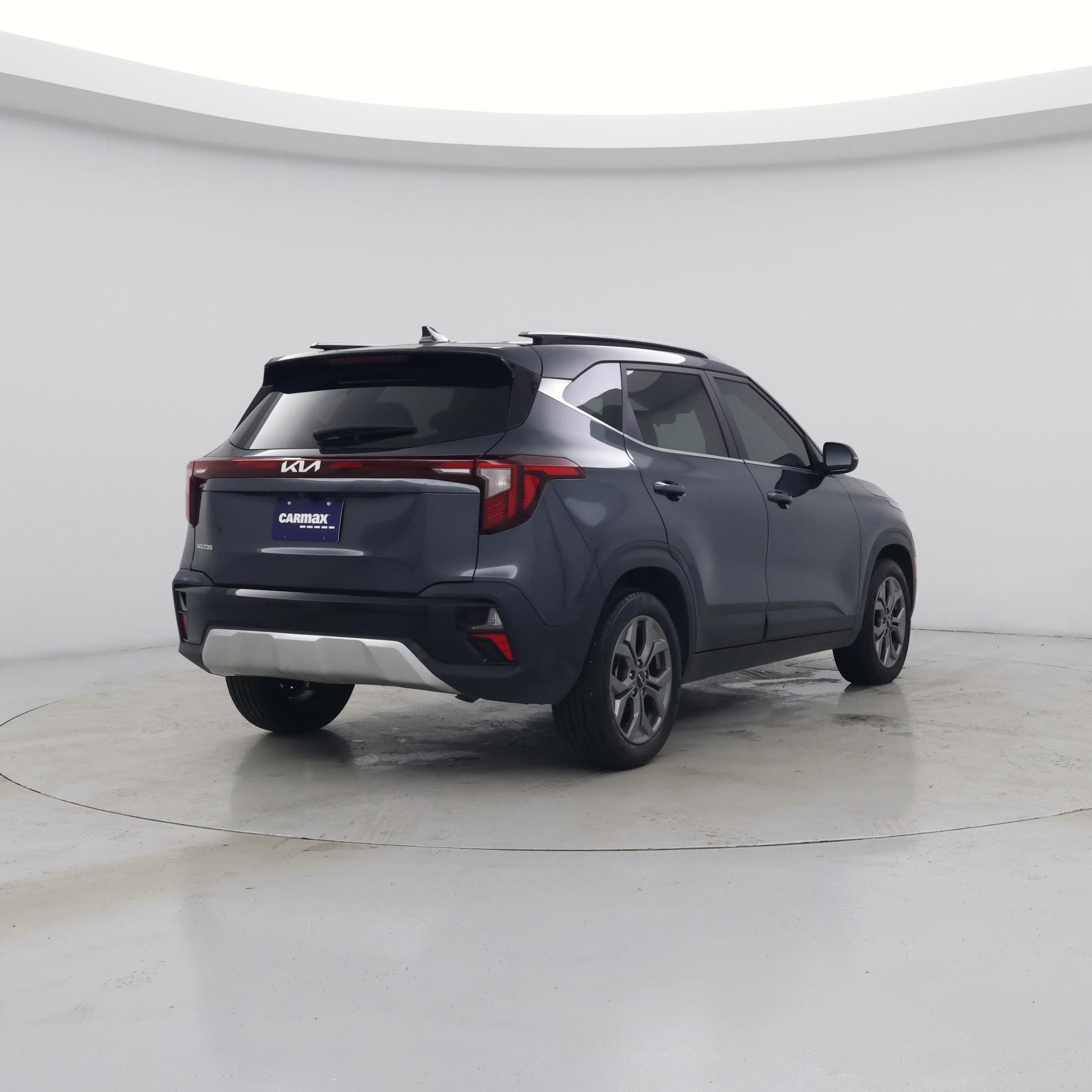 Thumbnail: 2024 Kia Seltos - 8
