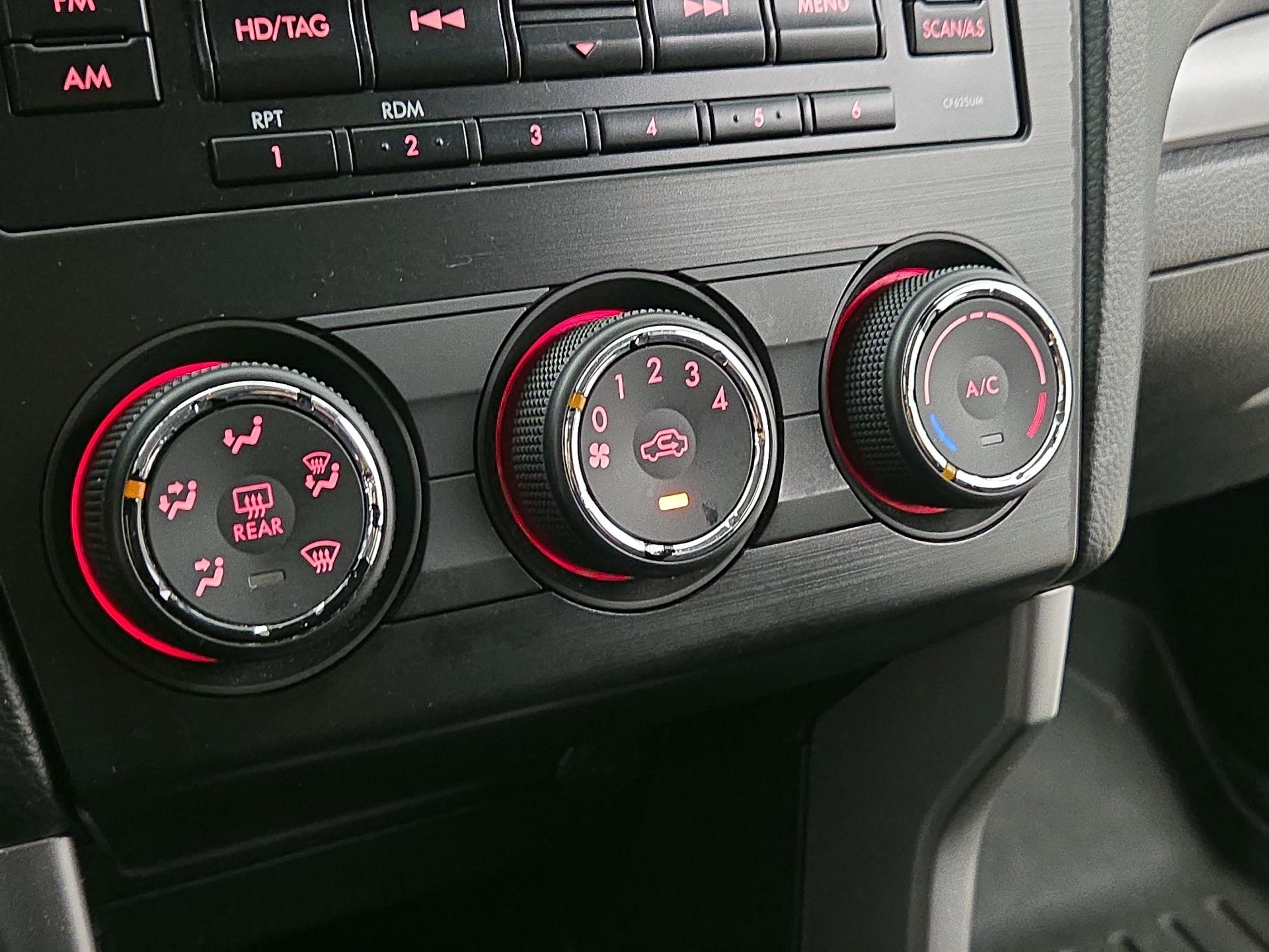 Thumbnail: 2015 Subaru Forester - 16