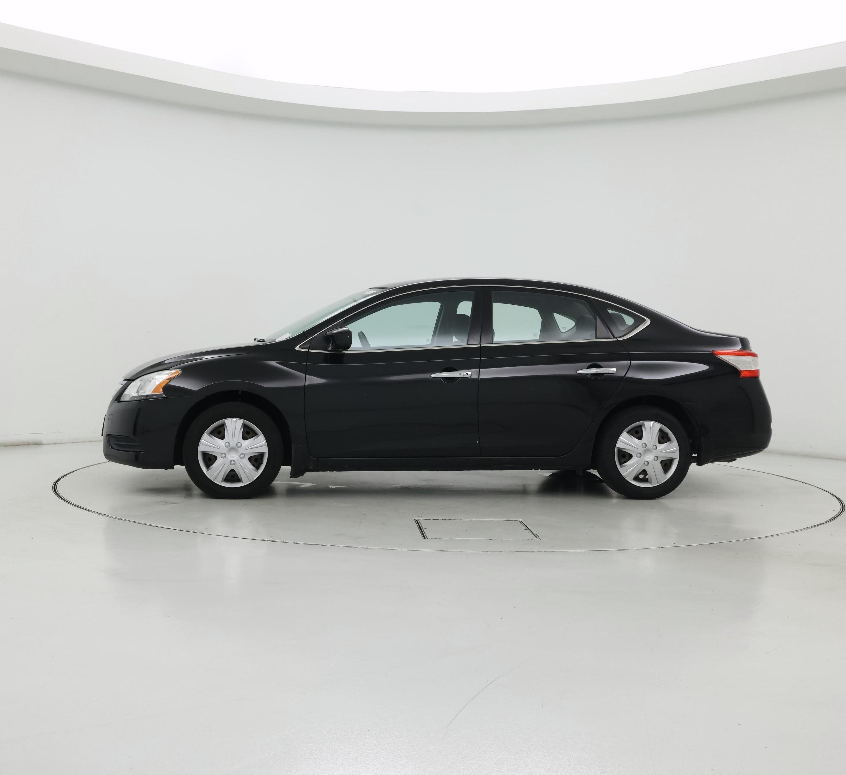 Thumbnail: 2015 Nissan Sentra - 3