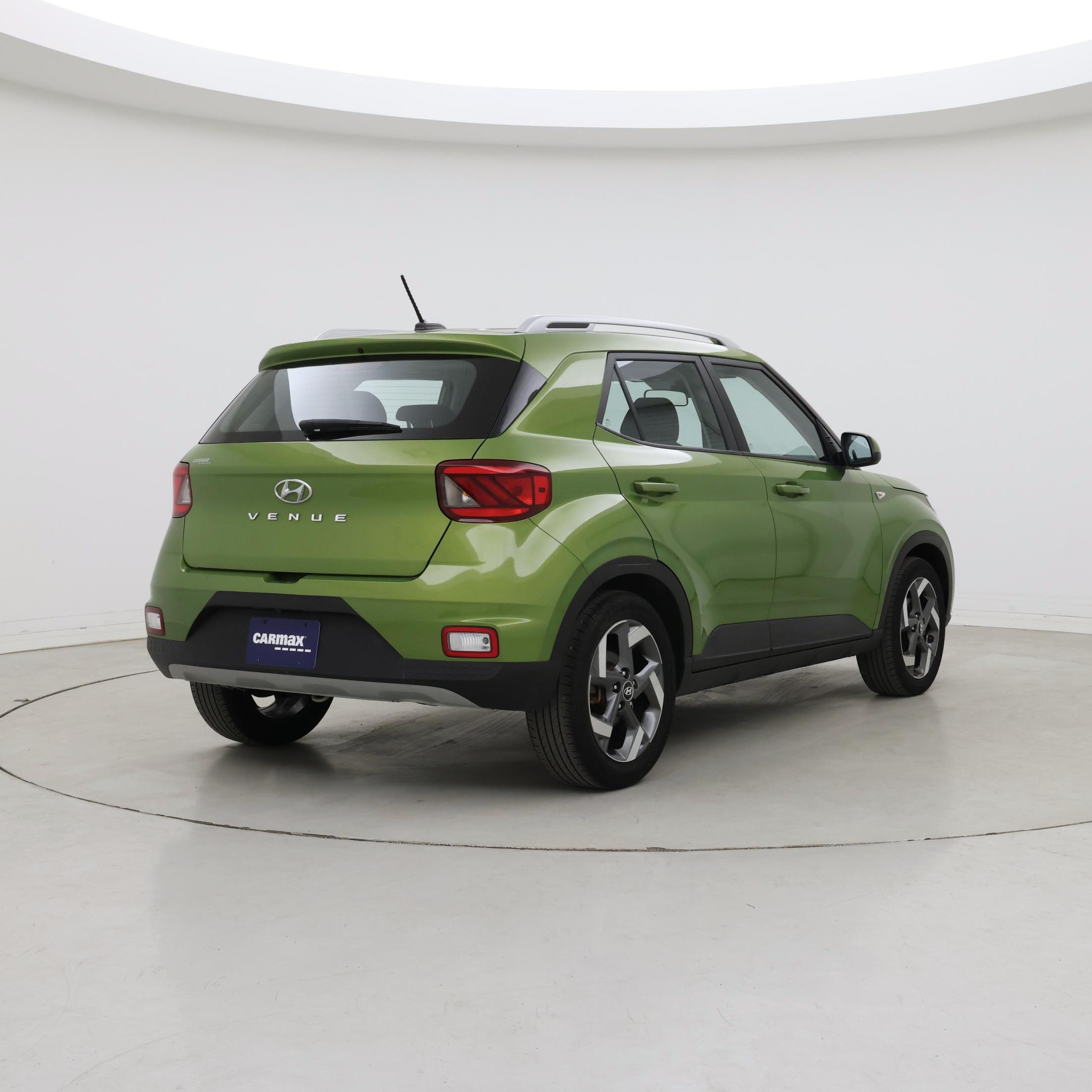 Thumbnail: 2023 Hyundai Venue - 8