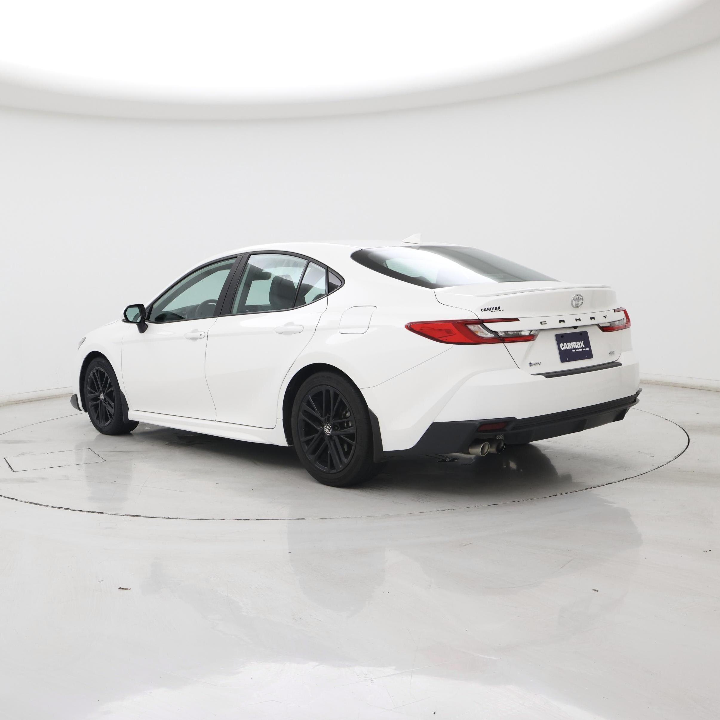 Thumbnail: 2025 Toyota Camry - 2