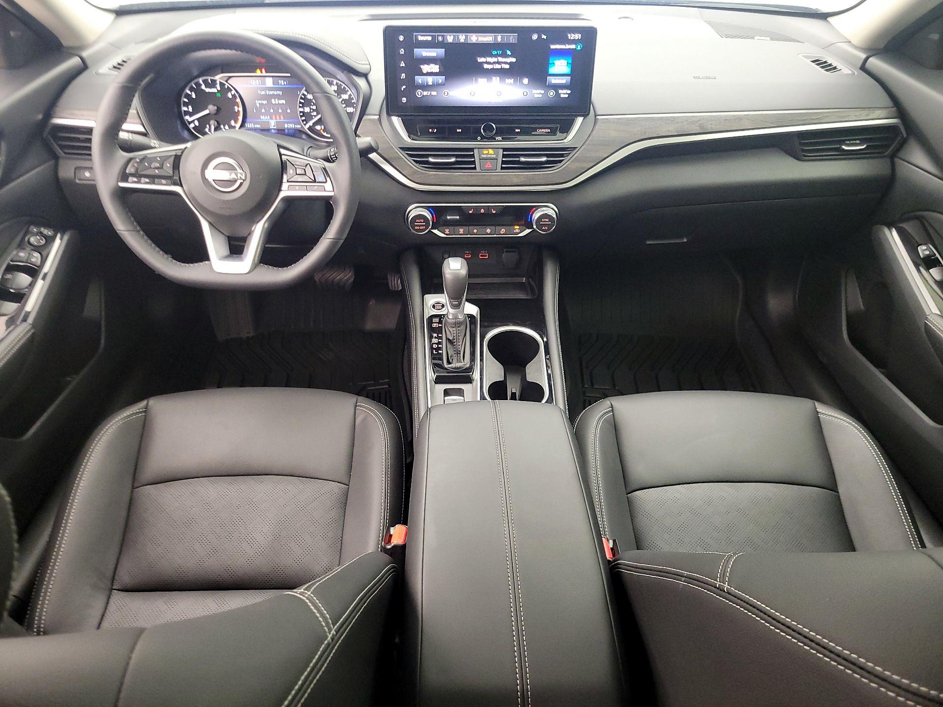 Thumbnail: 2025 Nissan Altima - 9