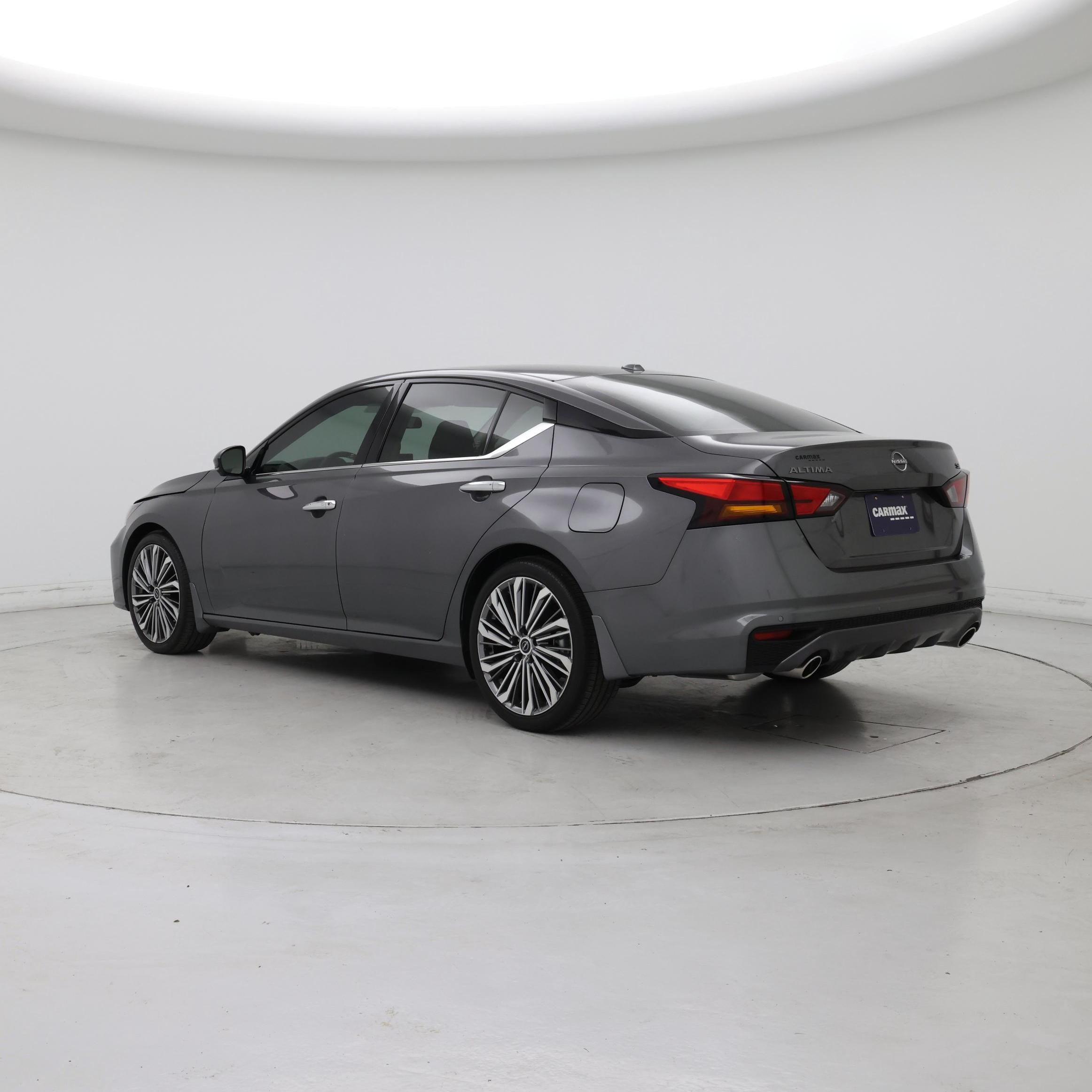 Thumbnail: 2025 Nissan Altima - 2
