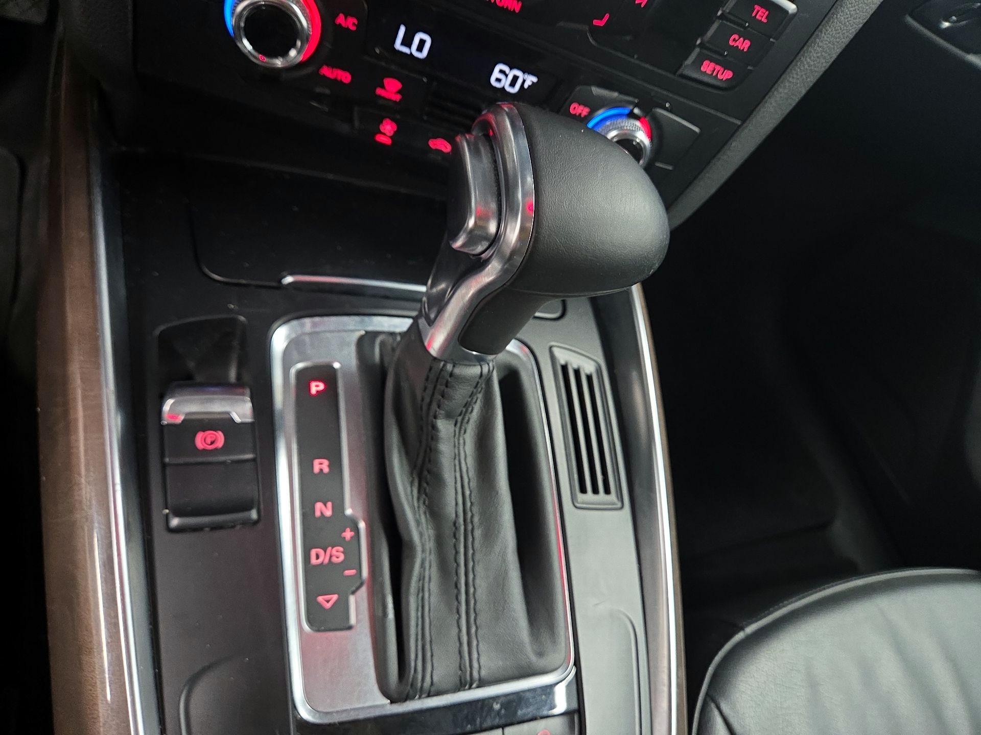 Thumbnail: 2015 Audi Q5 - 15