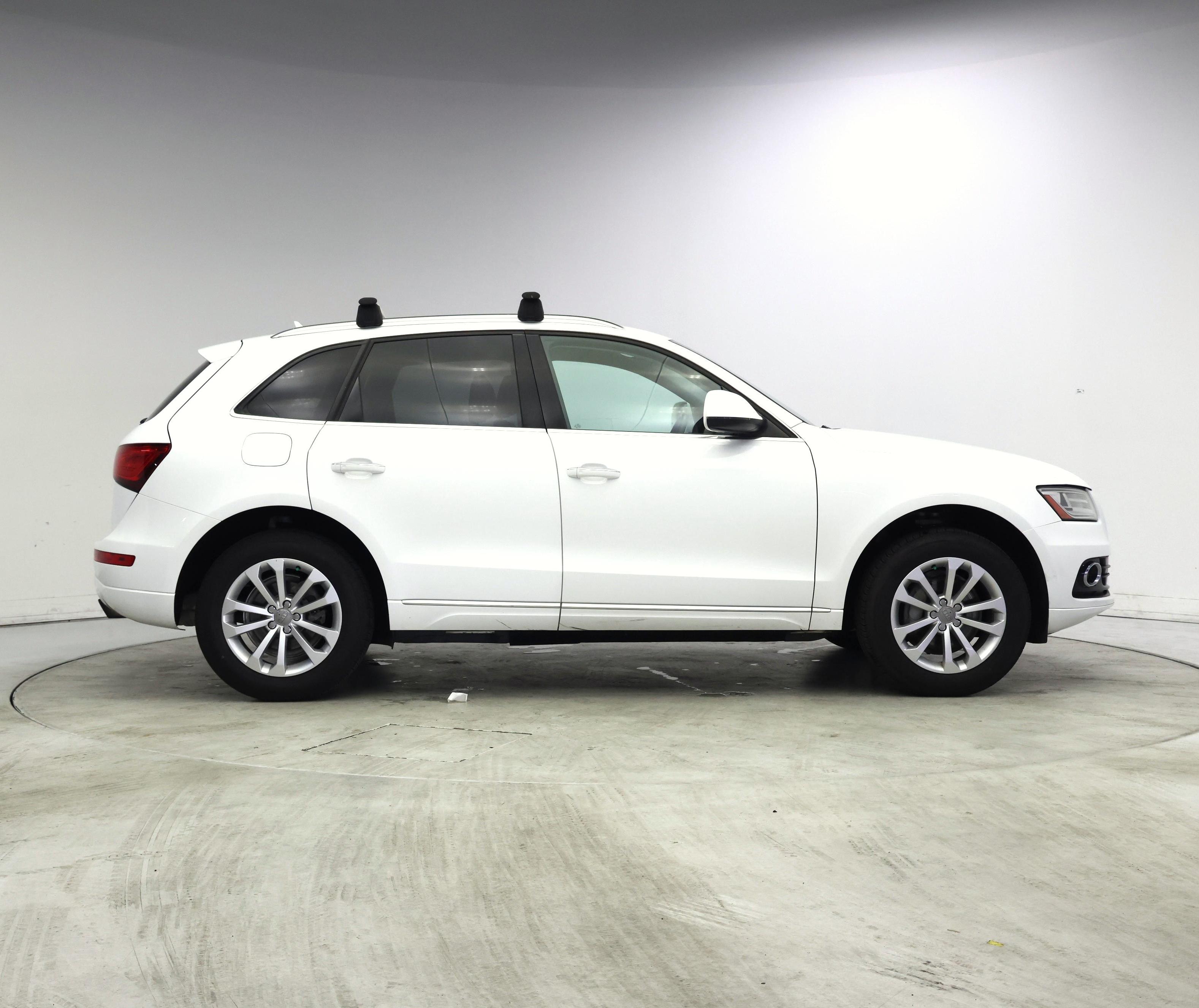 Thumbnail: 2015 Audi Q5 - 7