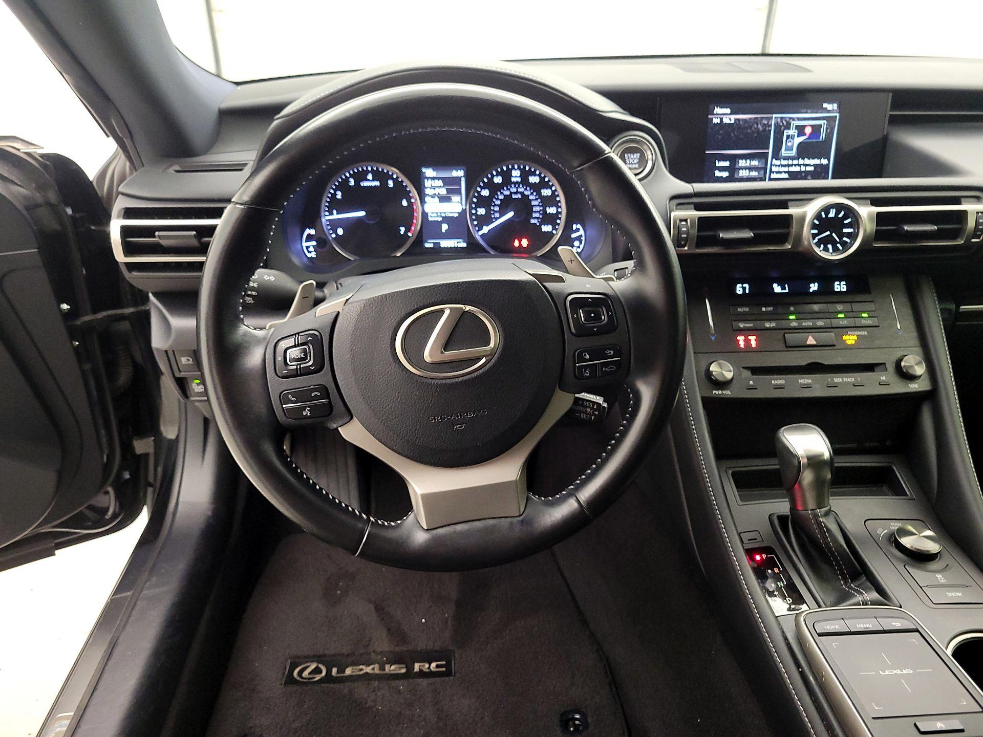 Thumbnail: 2020 Lexus RC - 10