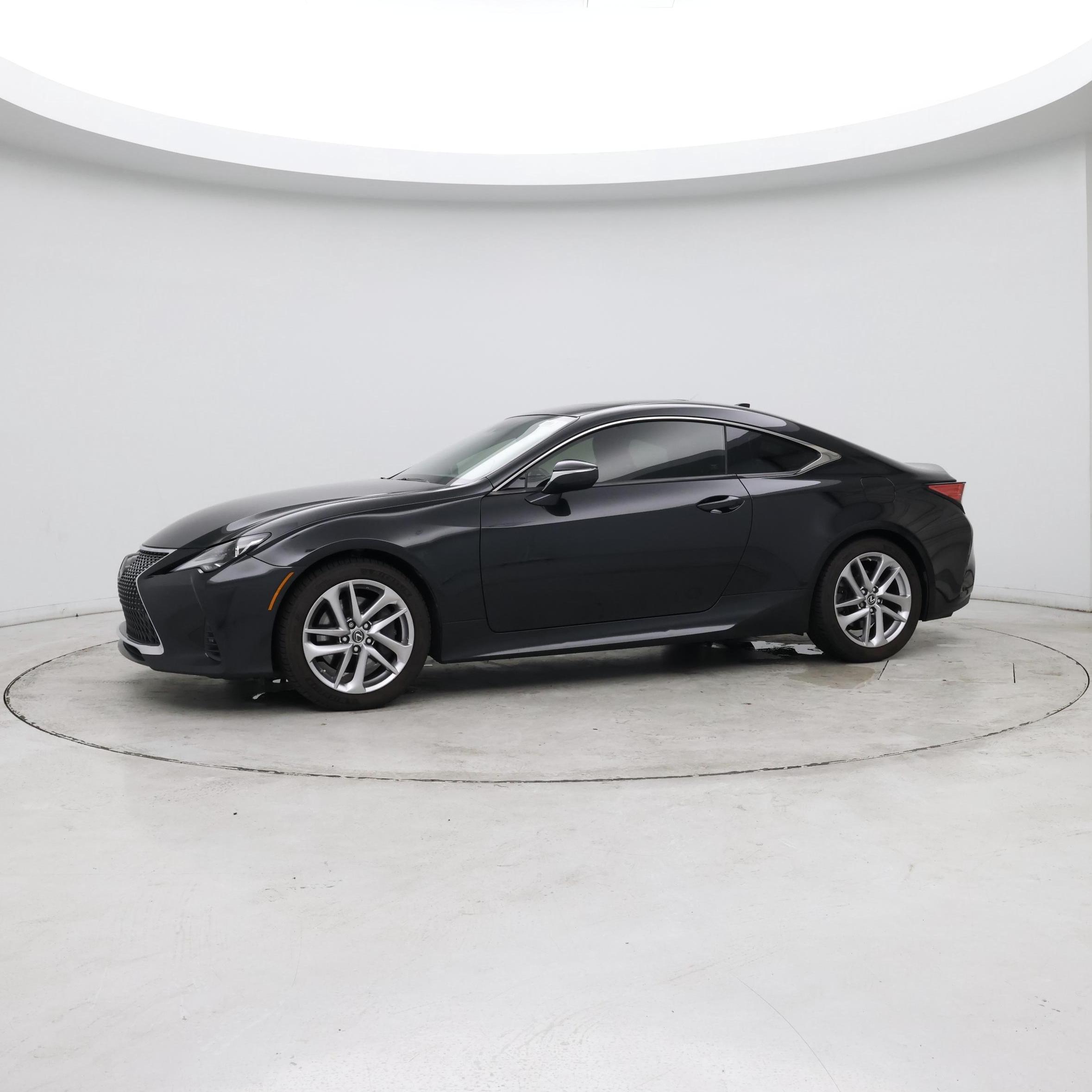 Thumbnail: 2020 Lexus RC - 4
