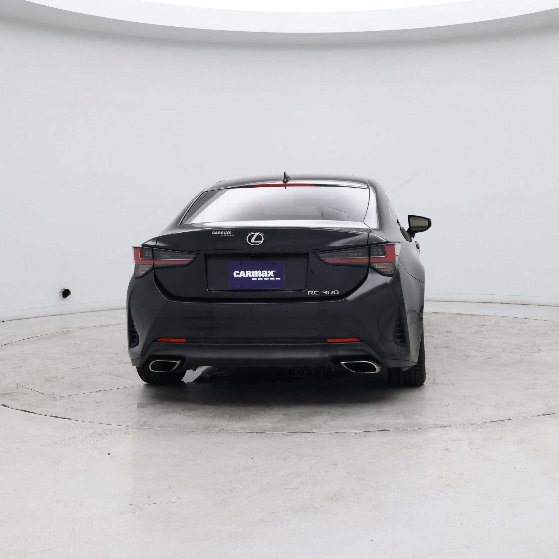 Thumbnail: 2020 Lexus RC - 8