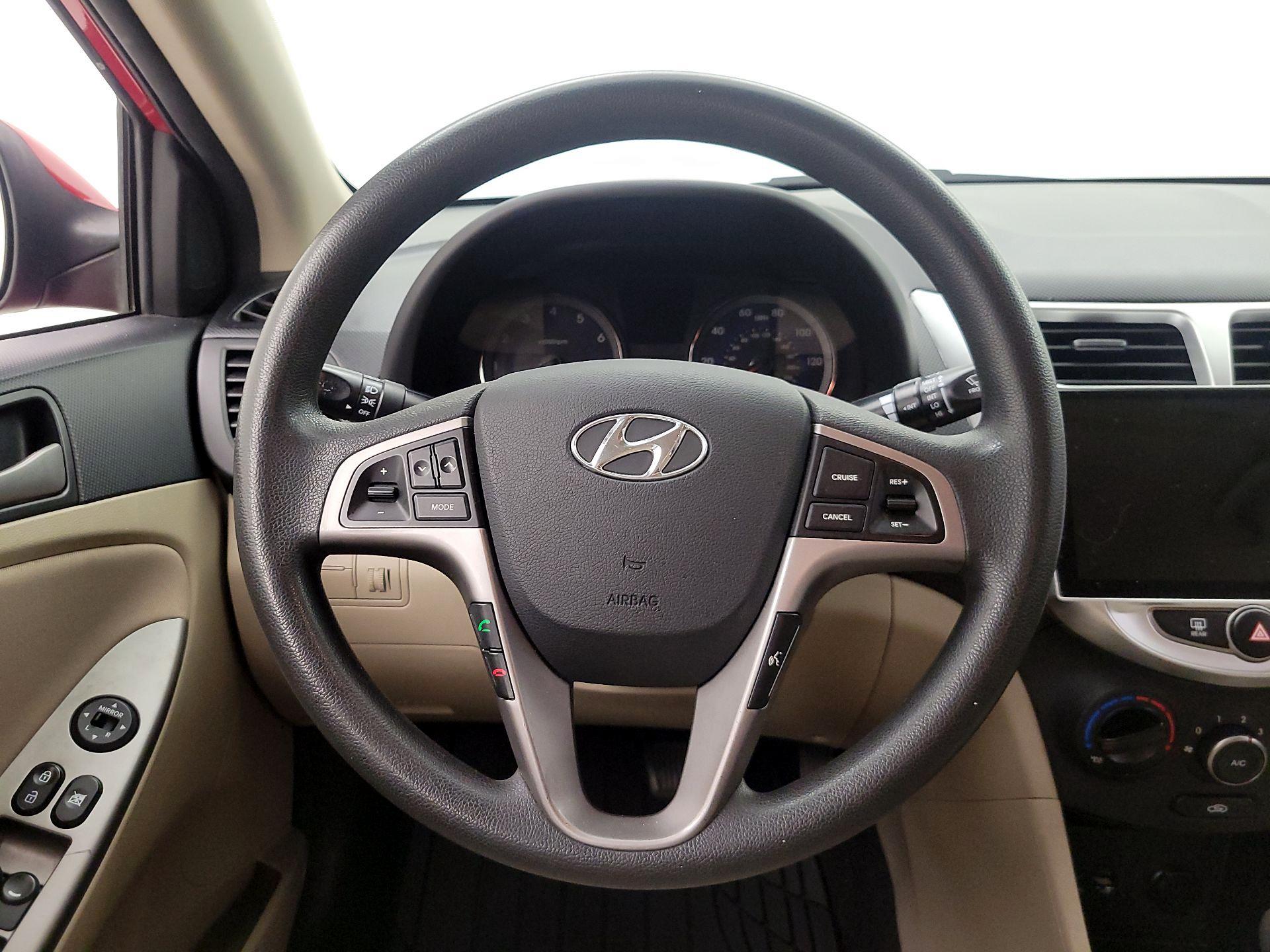 Thumbnail: 2017 Hyundai Accent - 10