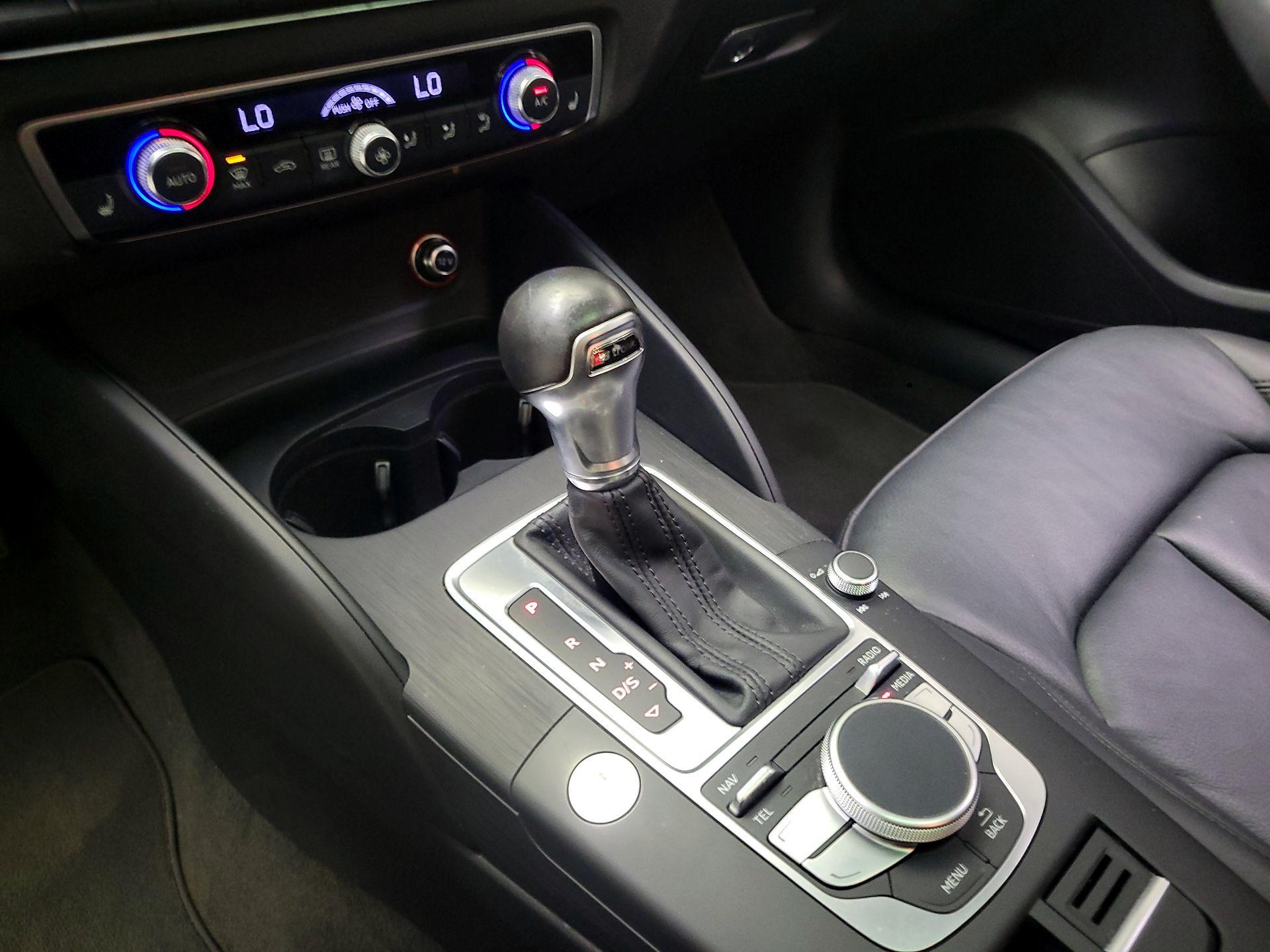 Thumbnail: 2015 Audi A3 - 16