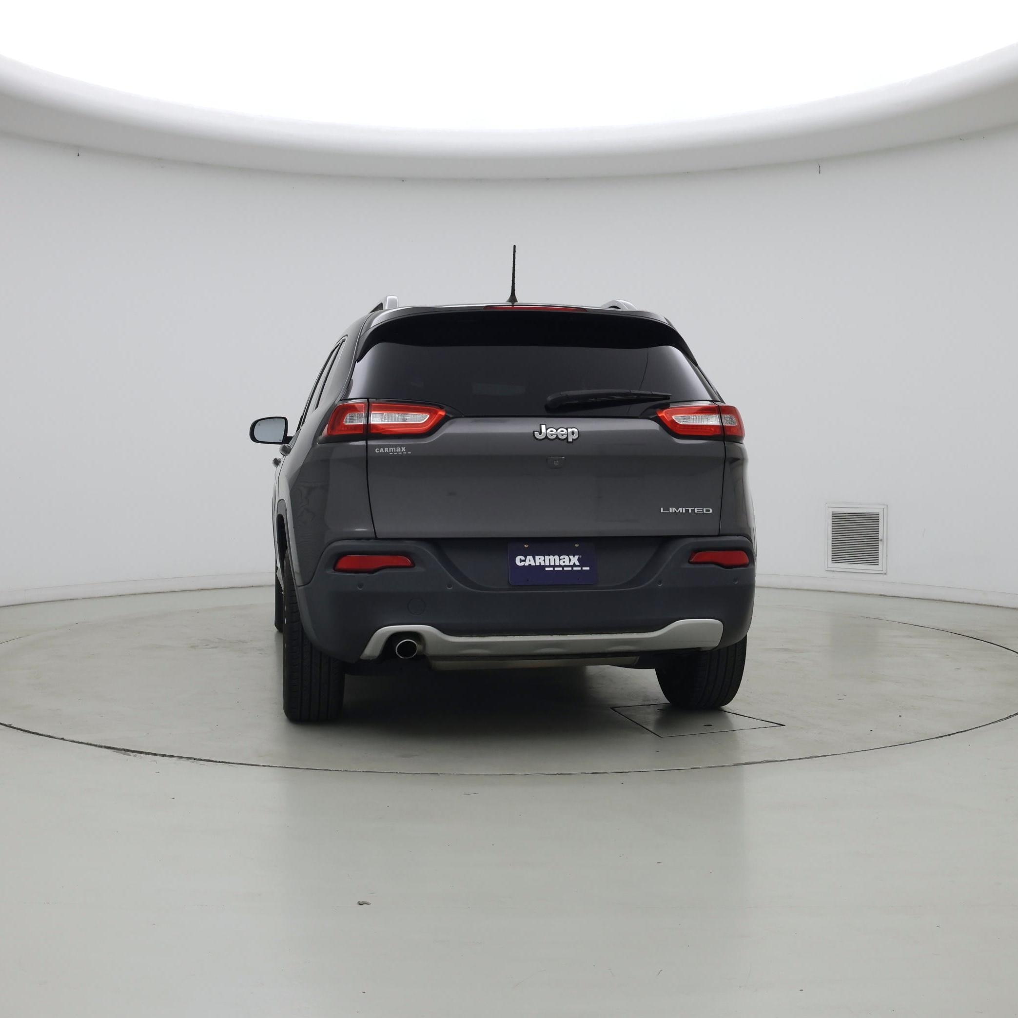 Thumbnail: 2018 Jeep Cherokee - 6