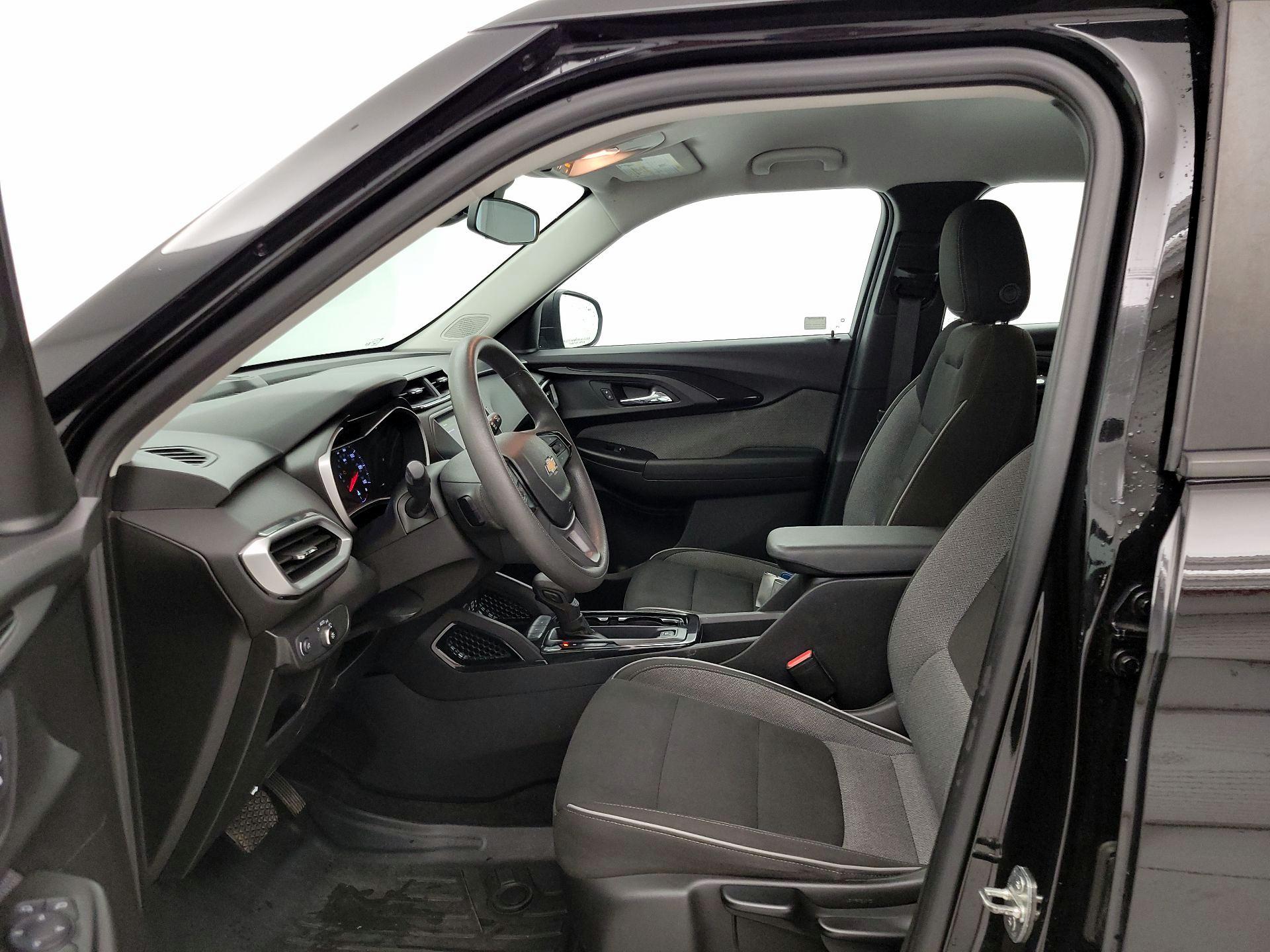 Thumbnail: 2021 Chevrolet TrailBlazer - 11