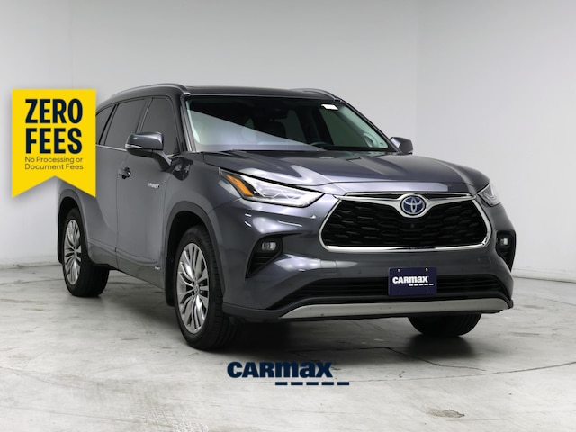 Silver 2020 Toyota Highlander Hybrid SUV / Crossover All-Wheel Drive Automatic