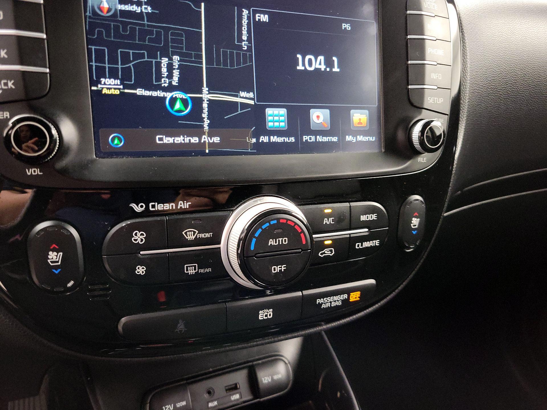 Thumbnail: 2015 Kia Soul - 16