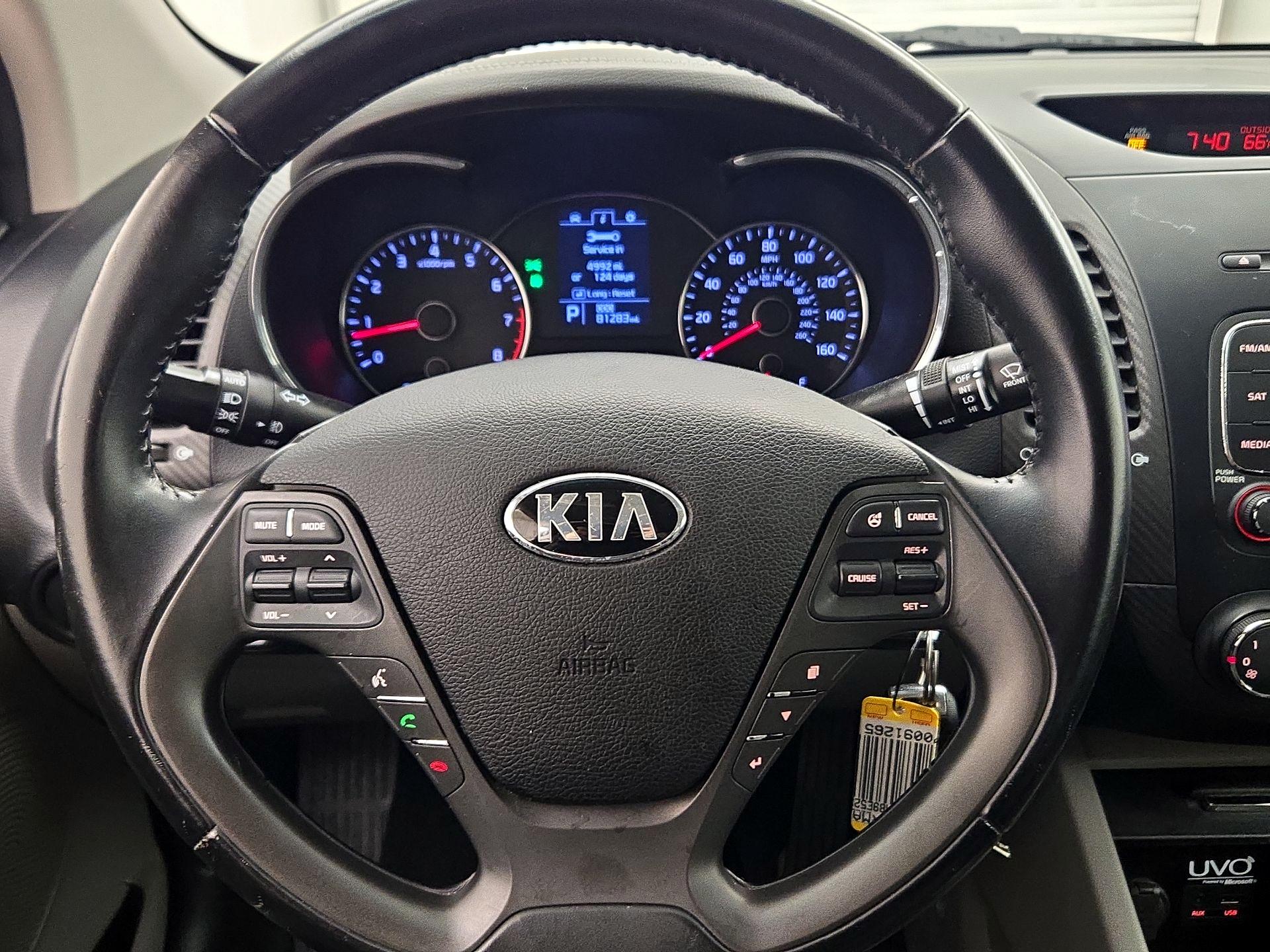 Thumbnail: 2014 Kia Forte - 10