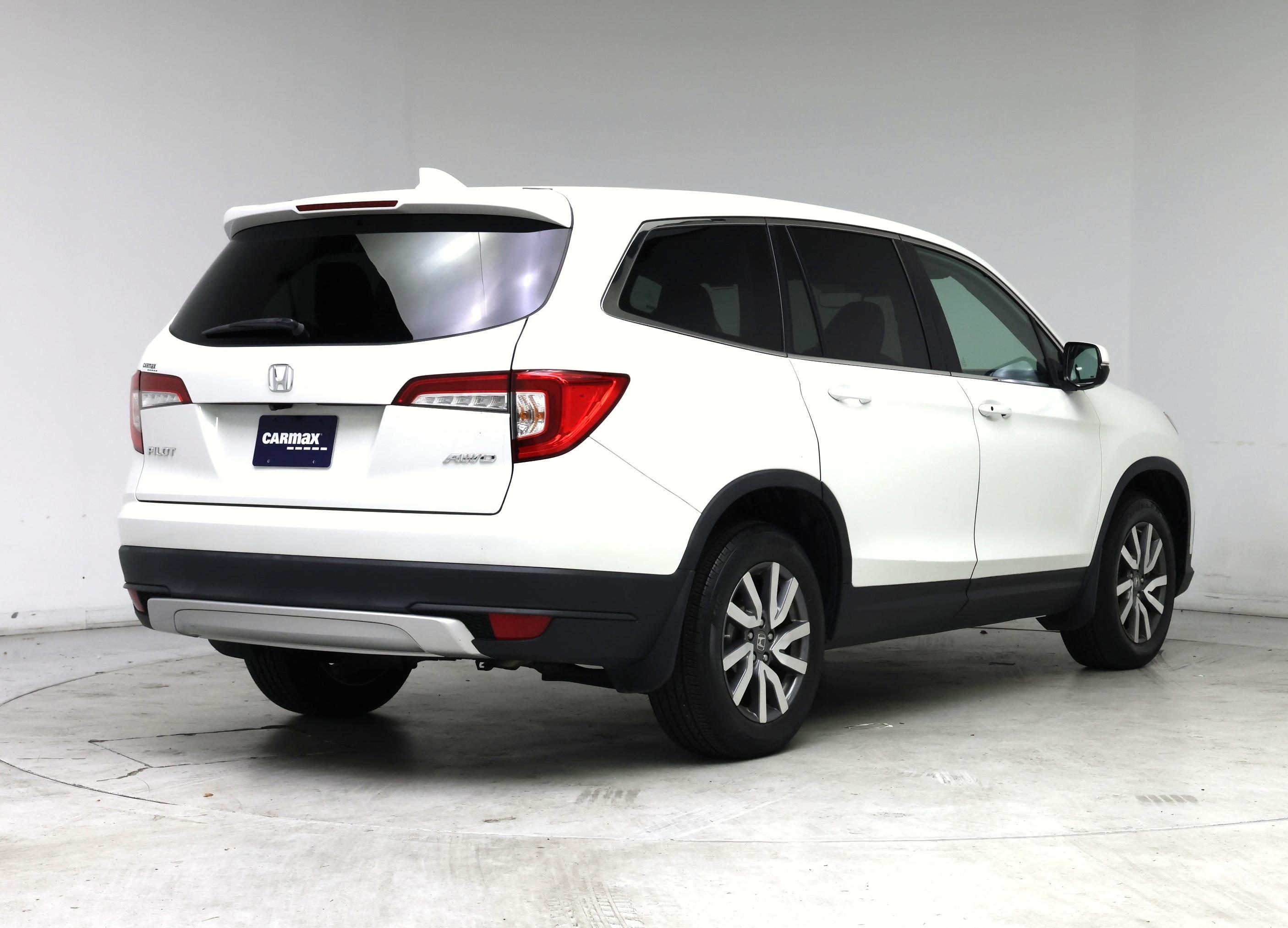 Thumbnail: 2020 Honda Pilot - 8