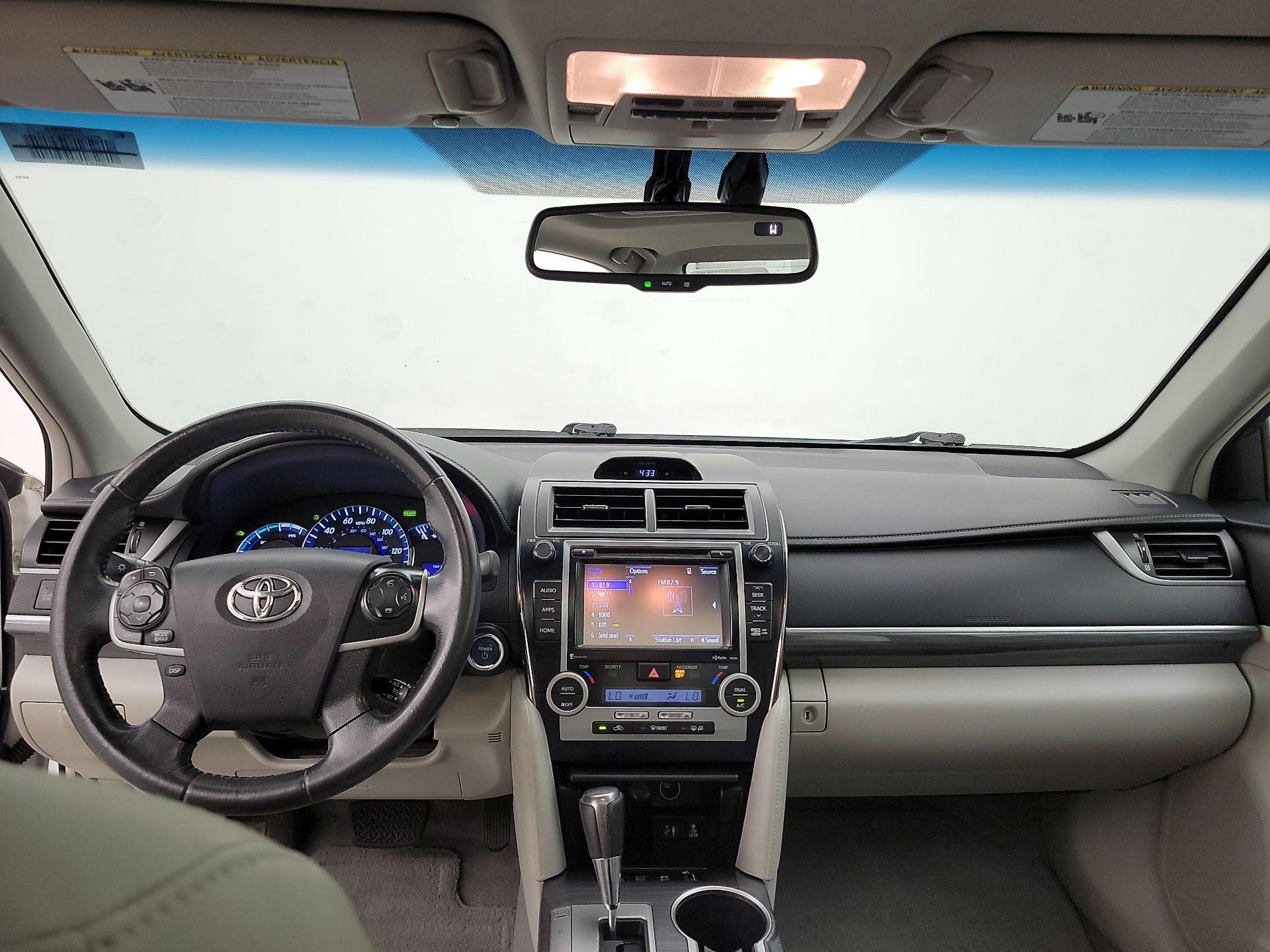 Thumbnail: 2014 Toyota Camry - 9