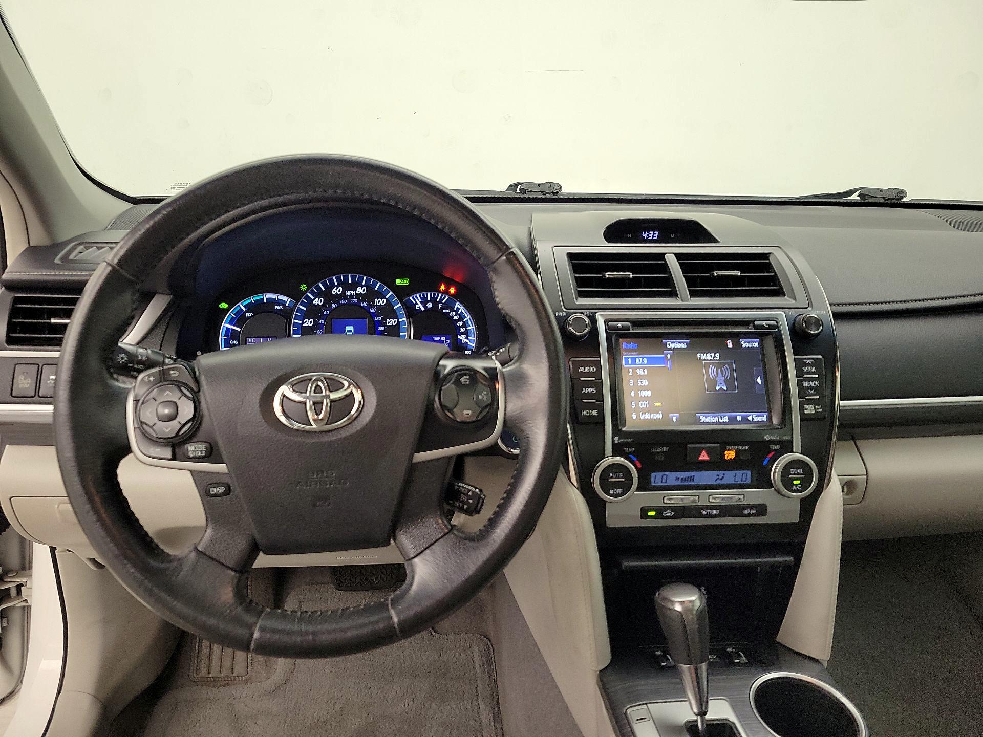 Thumbnail: 2014 Toyota Camry - 10