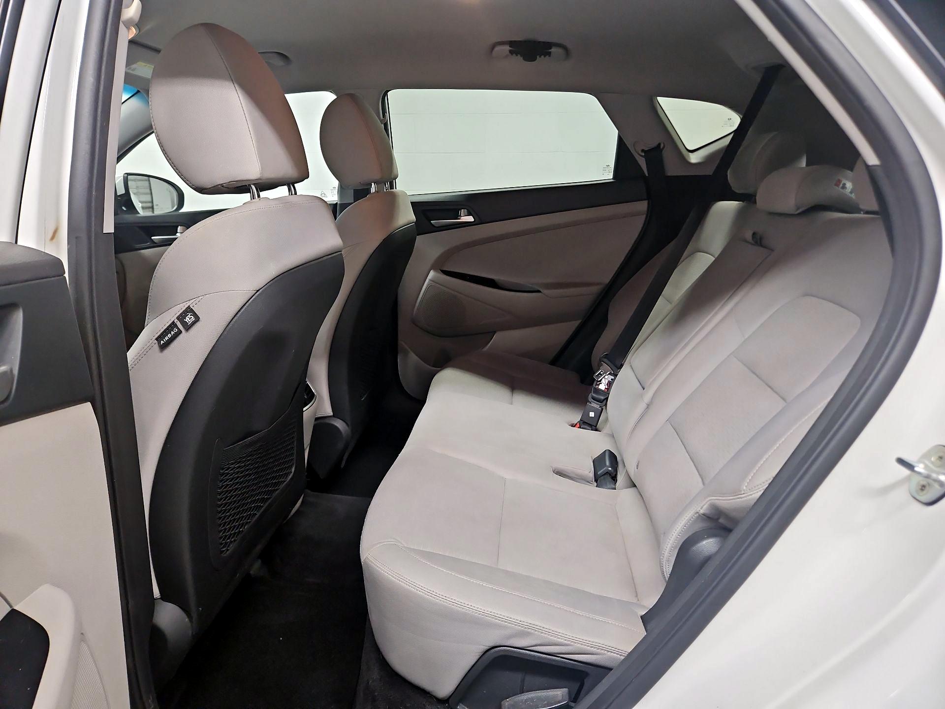 Thumbnail: 2020 Hyundai Tucson - 19