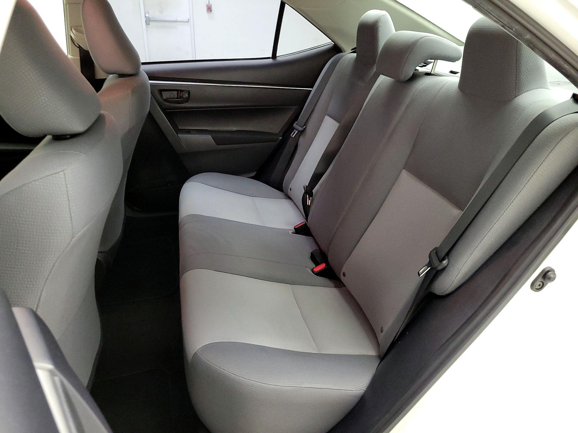 Thumbnail: 2014 Toyota Corolla - 18