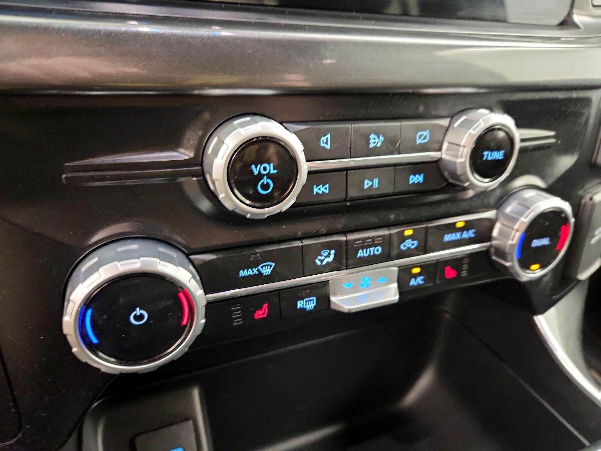 Thumbnail: 2023 Ford F-150 - 17