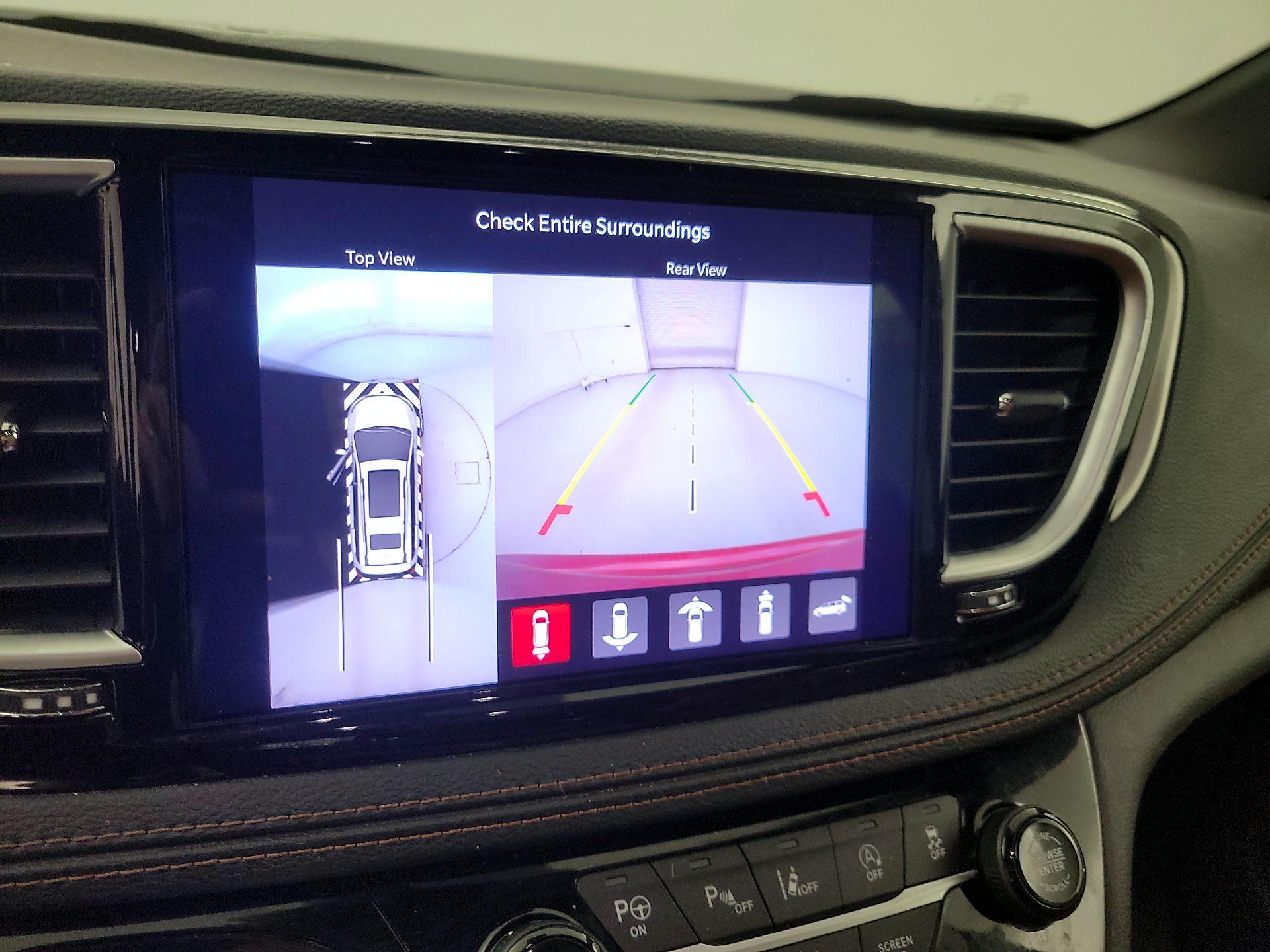 Thumbnail: 2025 Chrysler Pacifica - 15