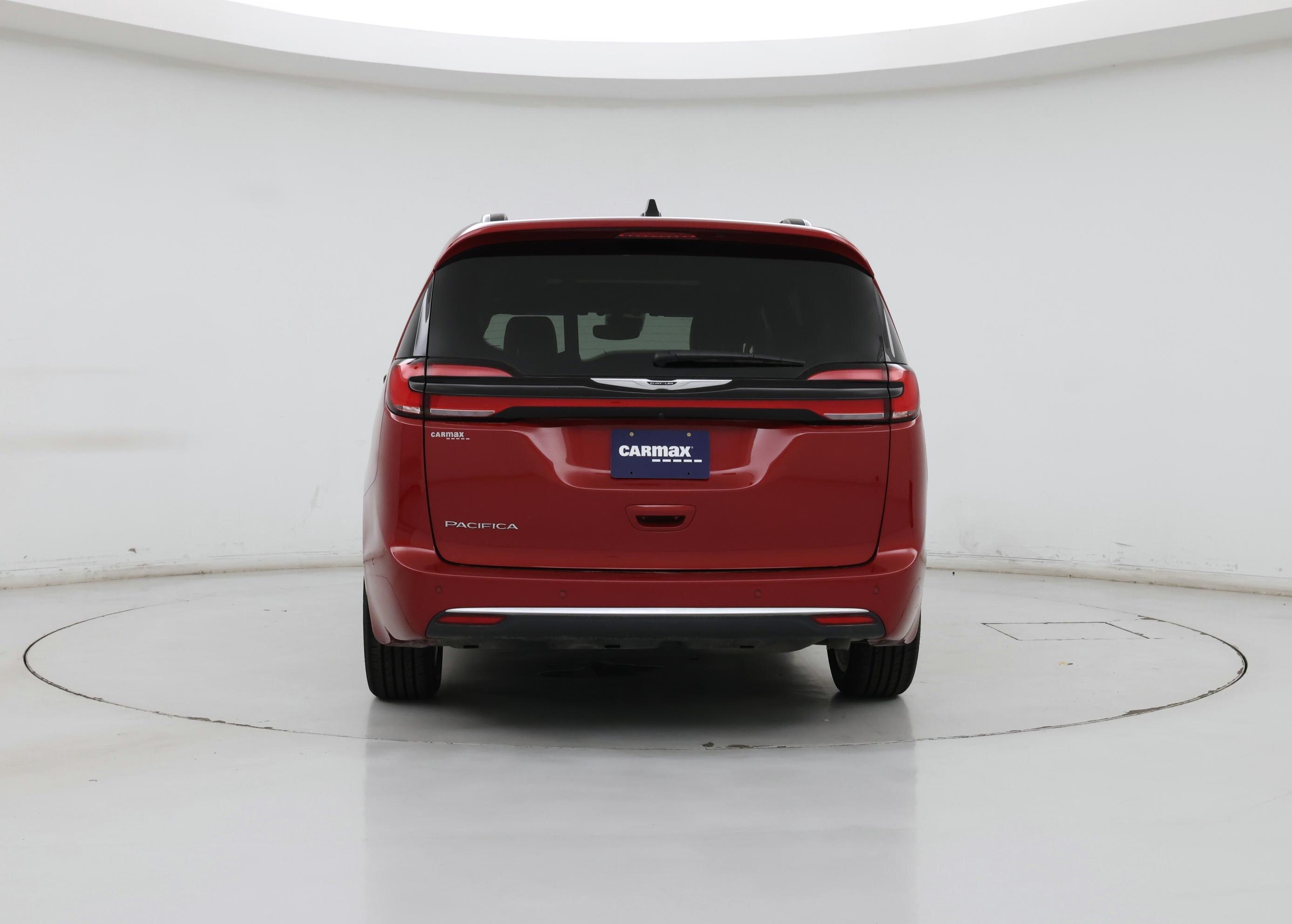 Thumbnail: 2025 Chrysler Pacifica - 6