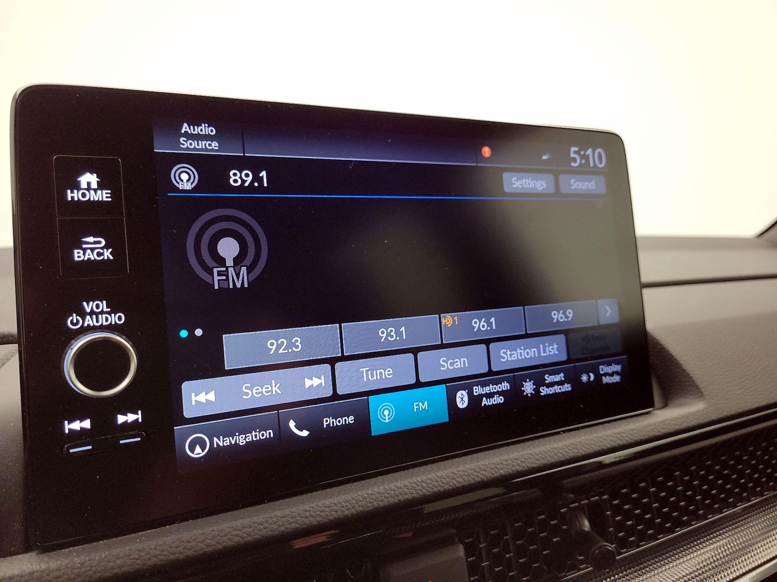 2025 Honda CR-V Sport Touring - Photo 17