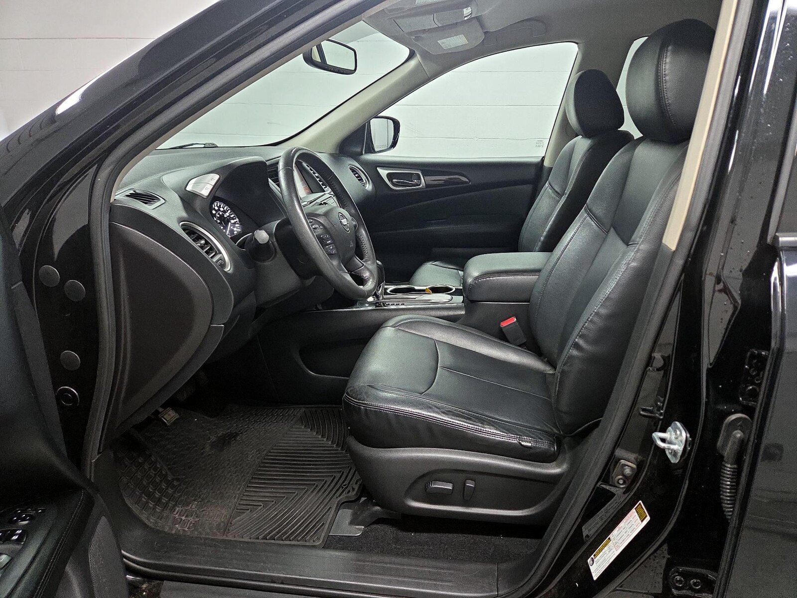 Power Seat(s) & Side Airbags