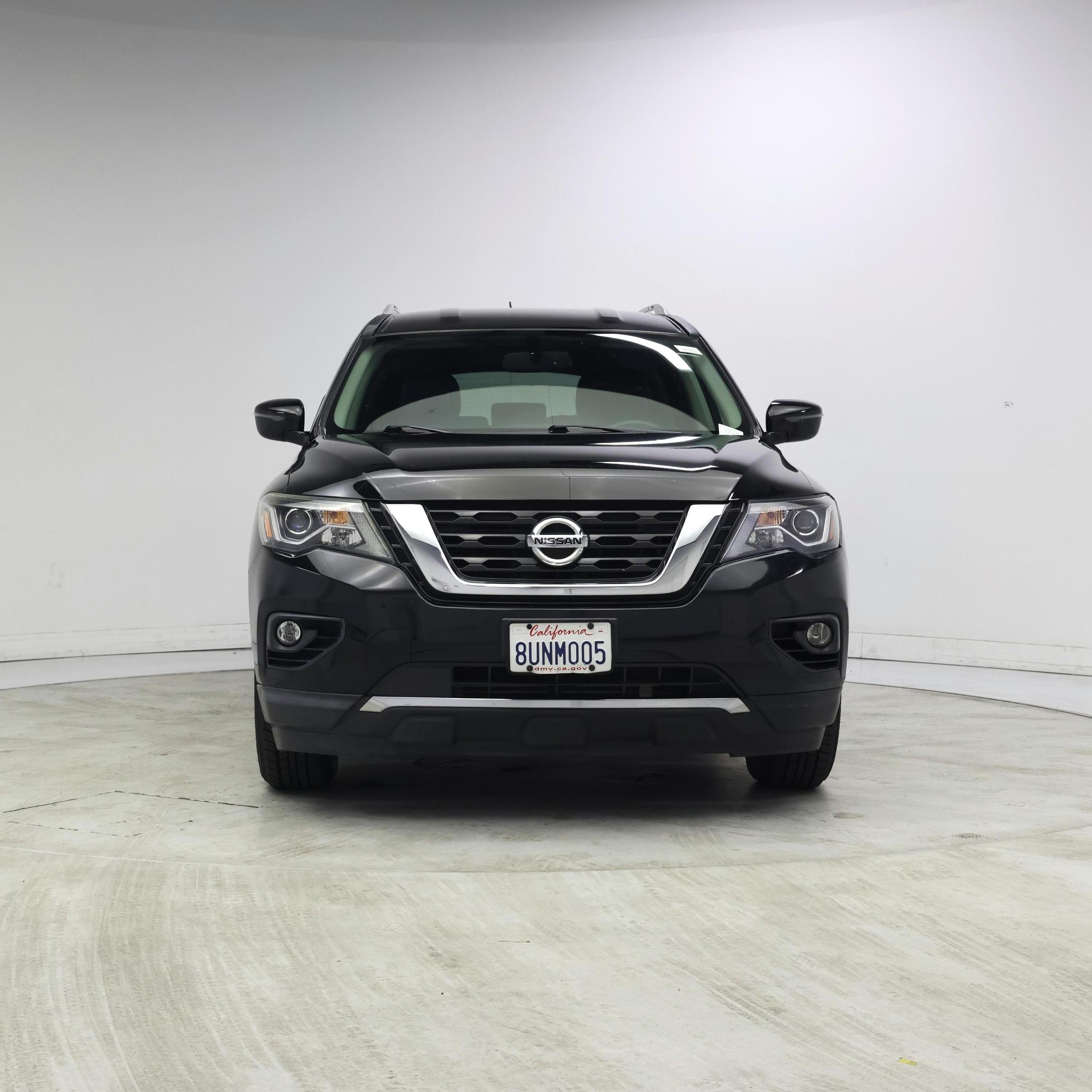 Thumbnail: 2017 Nissan Pathfinder - 5