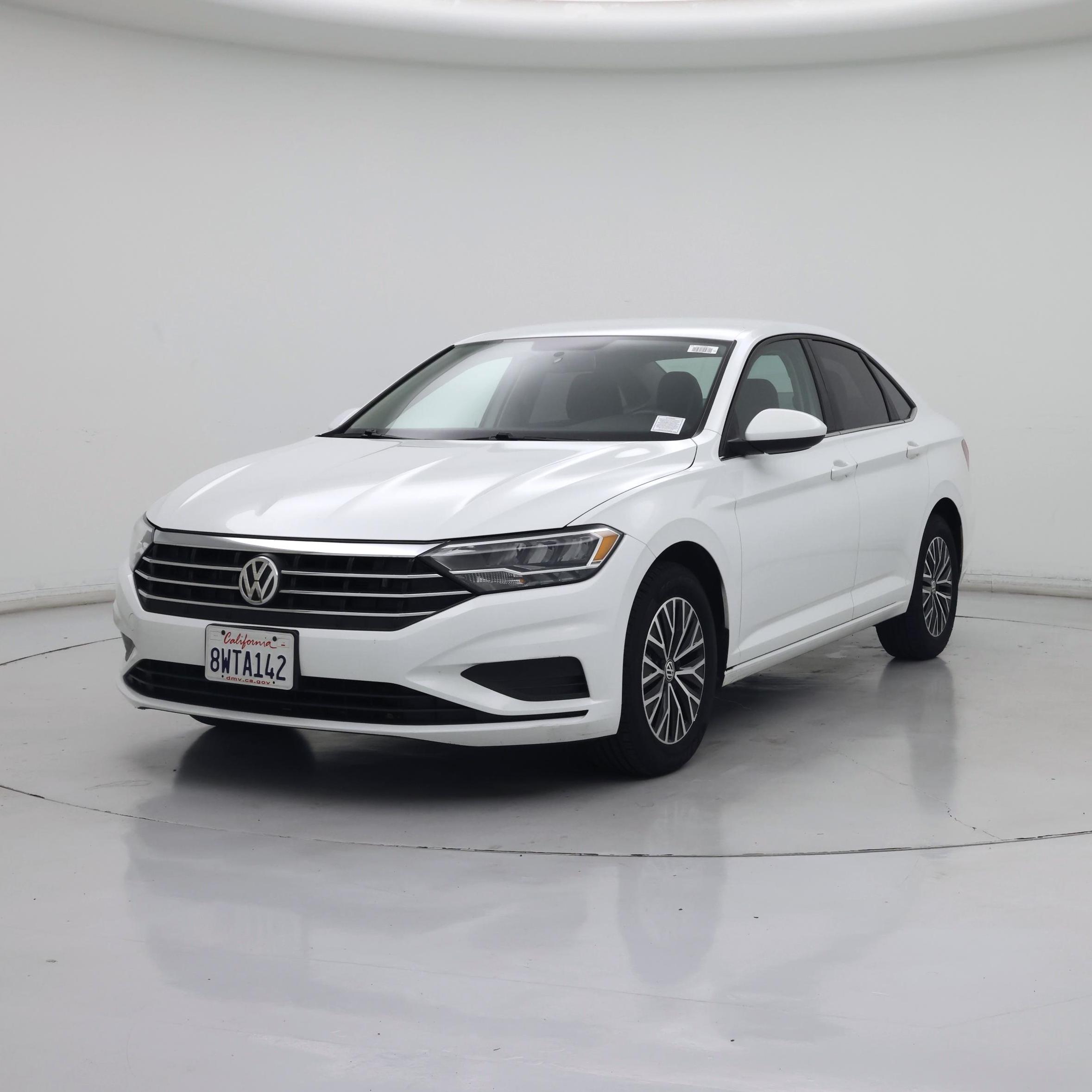 Thumbnail: 2021 Volkswagen Jetta - 4
