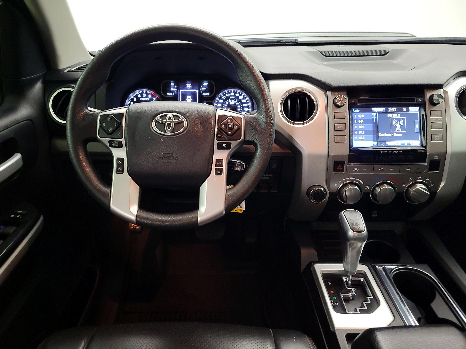 Thumbnail: 2018 Toyota Tundra - 10