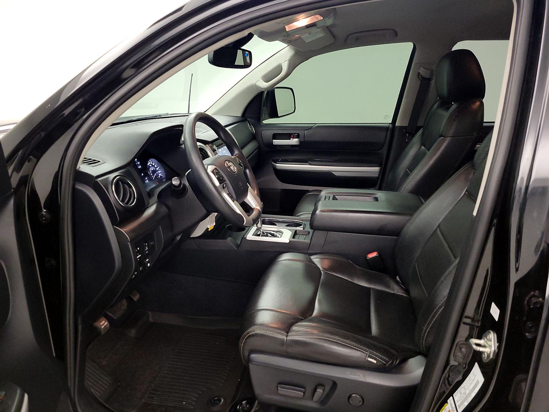 Thumbnail: 2018 Toyota Tundra - 11