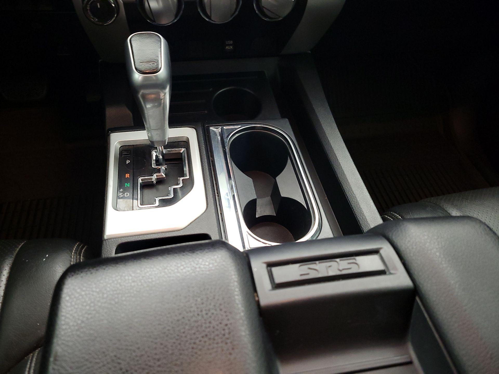 Thumbnail: 2018 Toyota Tundra - 17