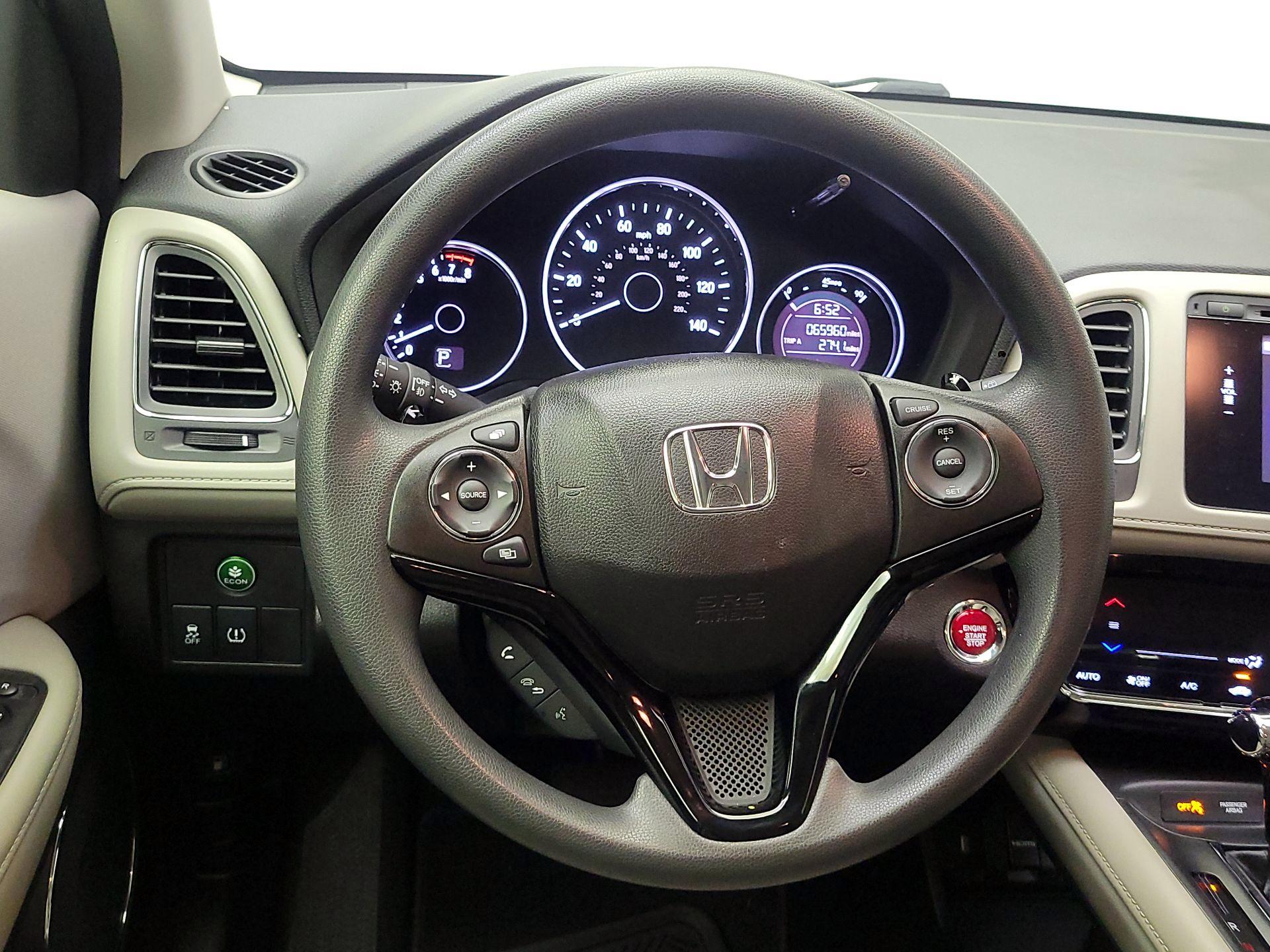 Thumbnail: 2016 Honda HR-V - 10